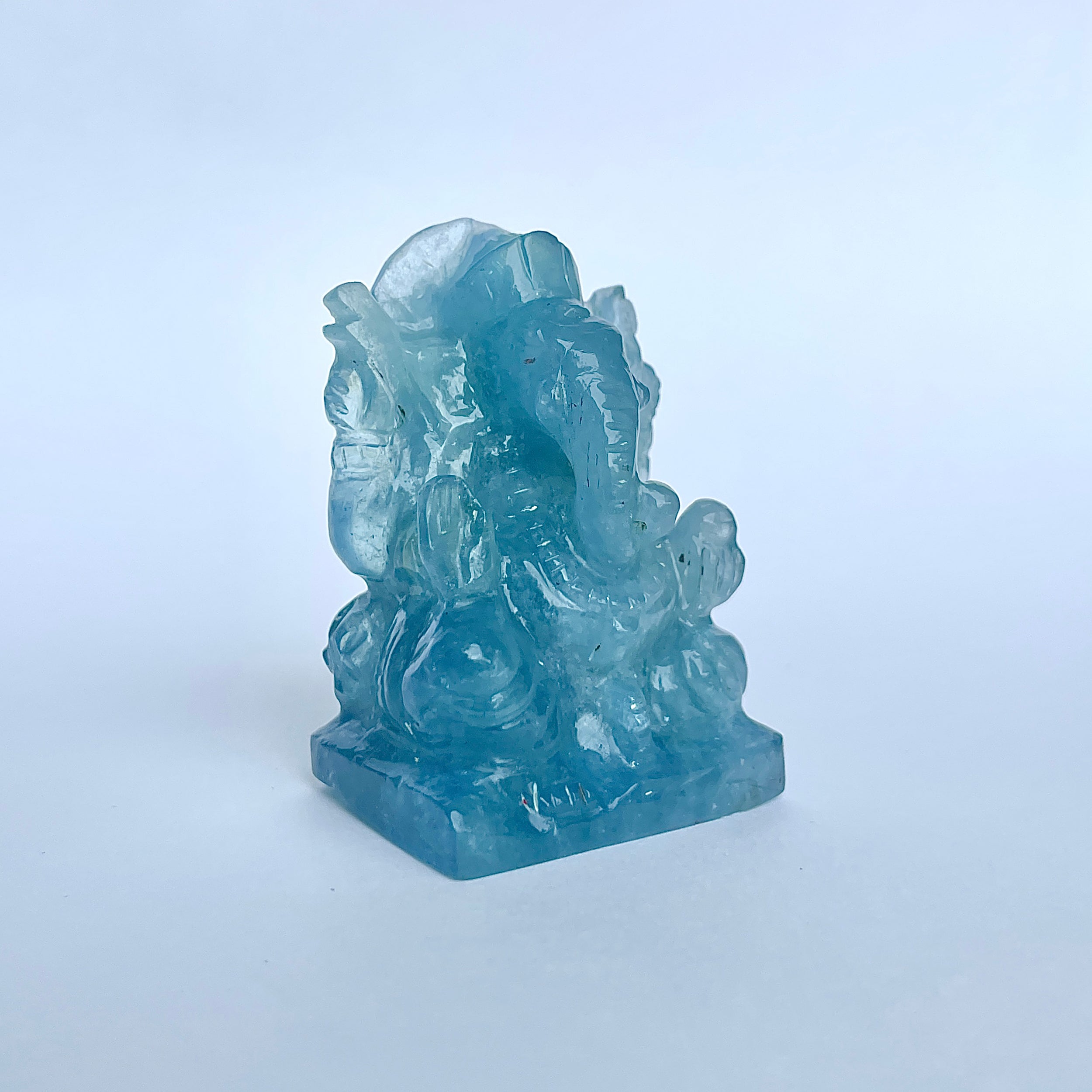 พระพิฆเนศทรงเครื่องอความารีน น้ำหนัก 462 กะรัต ส่วนสูง 5.6 ซม.(AQM-MRT-1.)