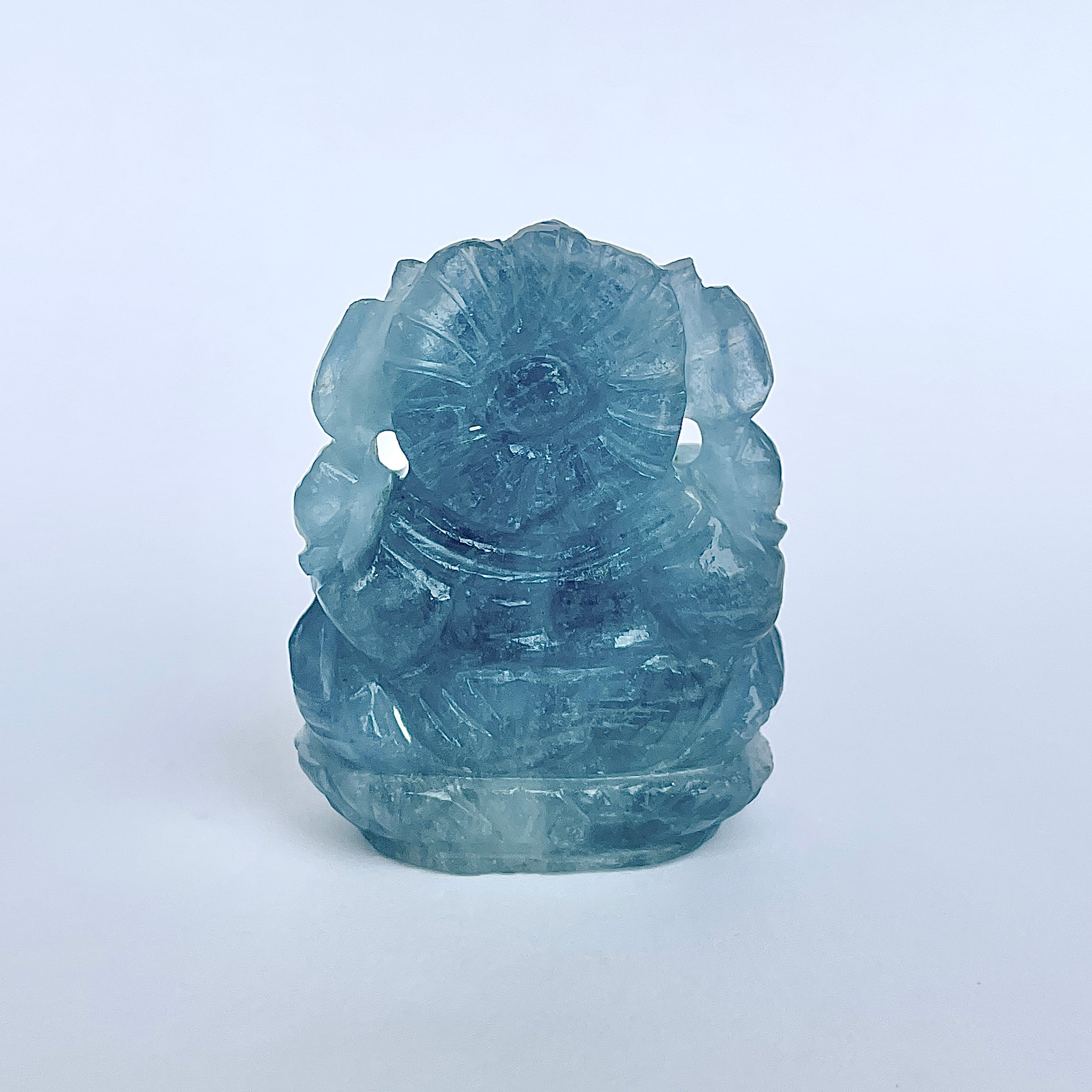 พระพิฆเนศทรงเครื่อง Aquamarine น้ำหนัก 394 กะรัต ส่วนสูง 5.2 ซม.(AQM-MRT-11.)