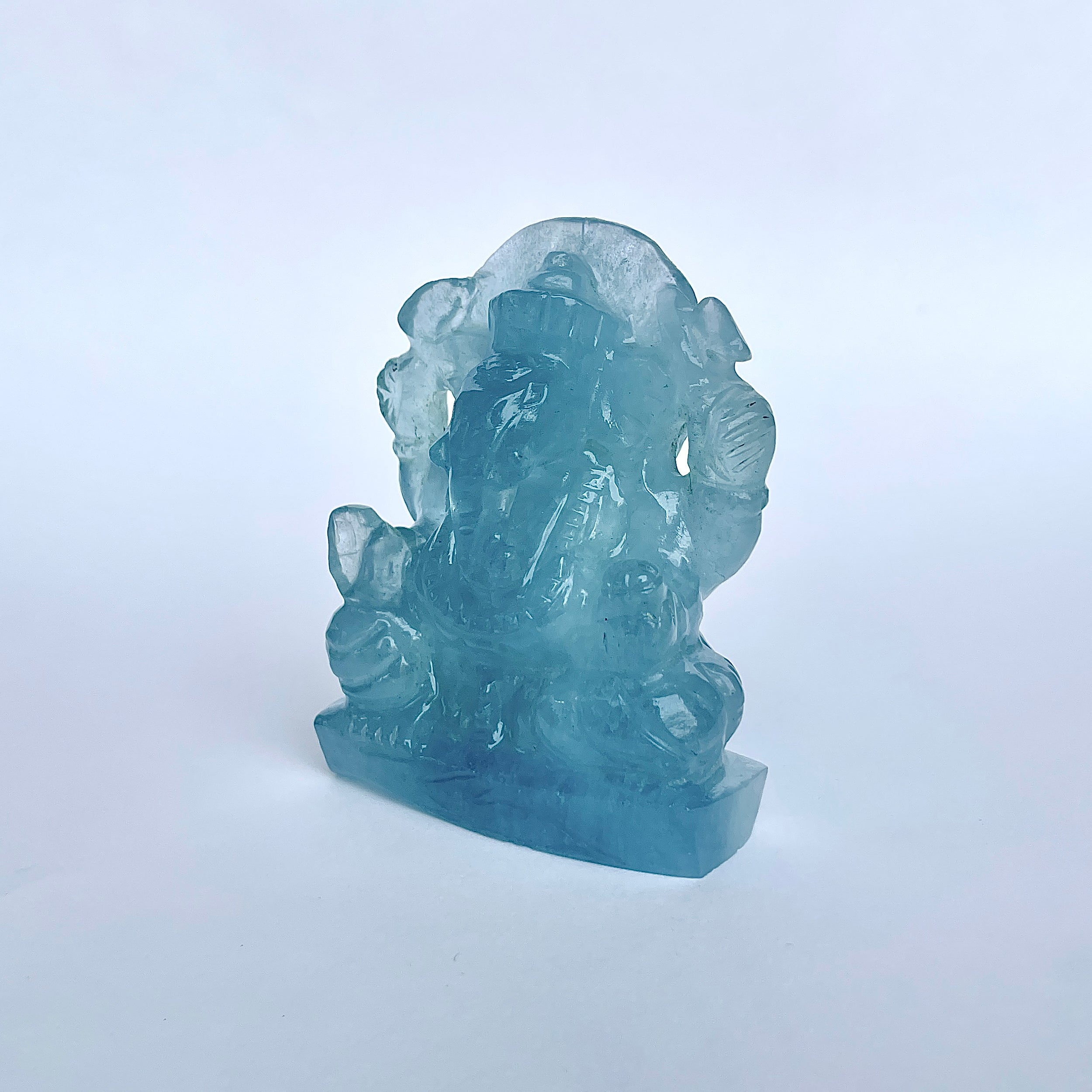 พระพิฆเนศทรงเครื่อง Aquamarine น้ำหนัก 604.5 กะรัต ส่วนสูง 6.7 CM-(AQM-MRT-15.)