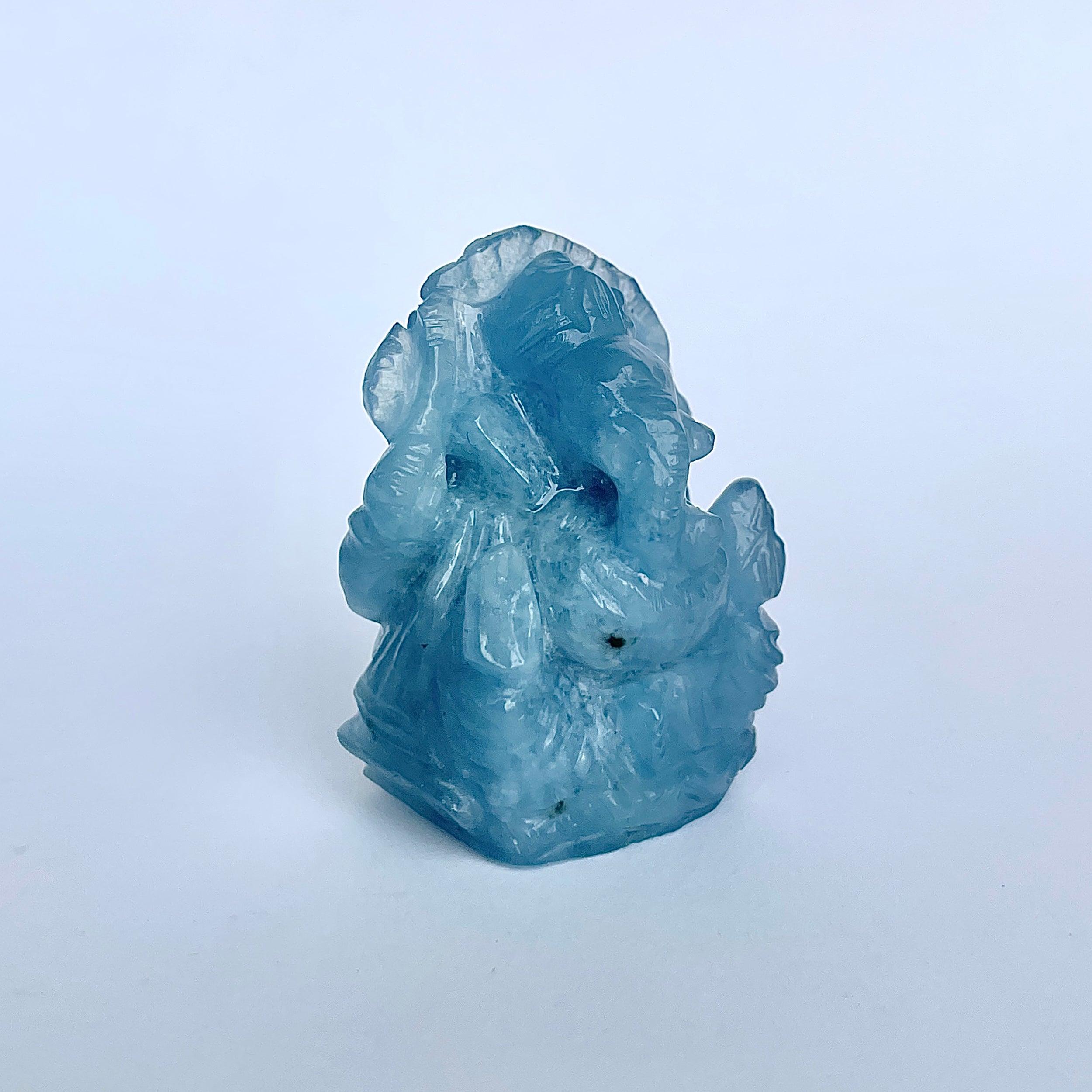 พระพิฆเนศทรงเครื่อง Aquamarine น้ำหนัก 254 กะรัต ส่วนสูง 4.4 ซม.(AQM-MRT-17.)