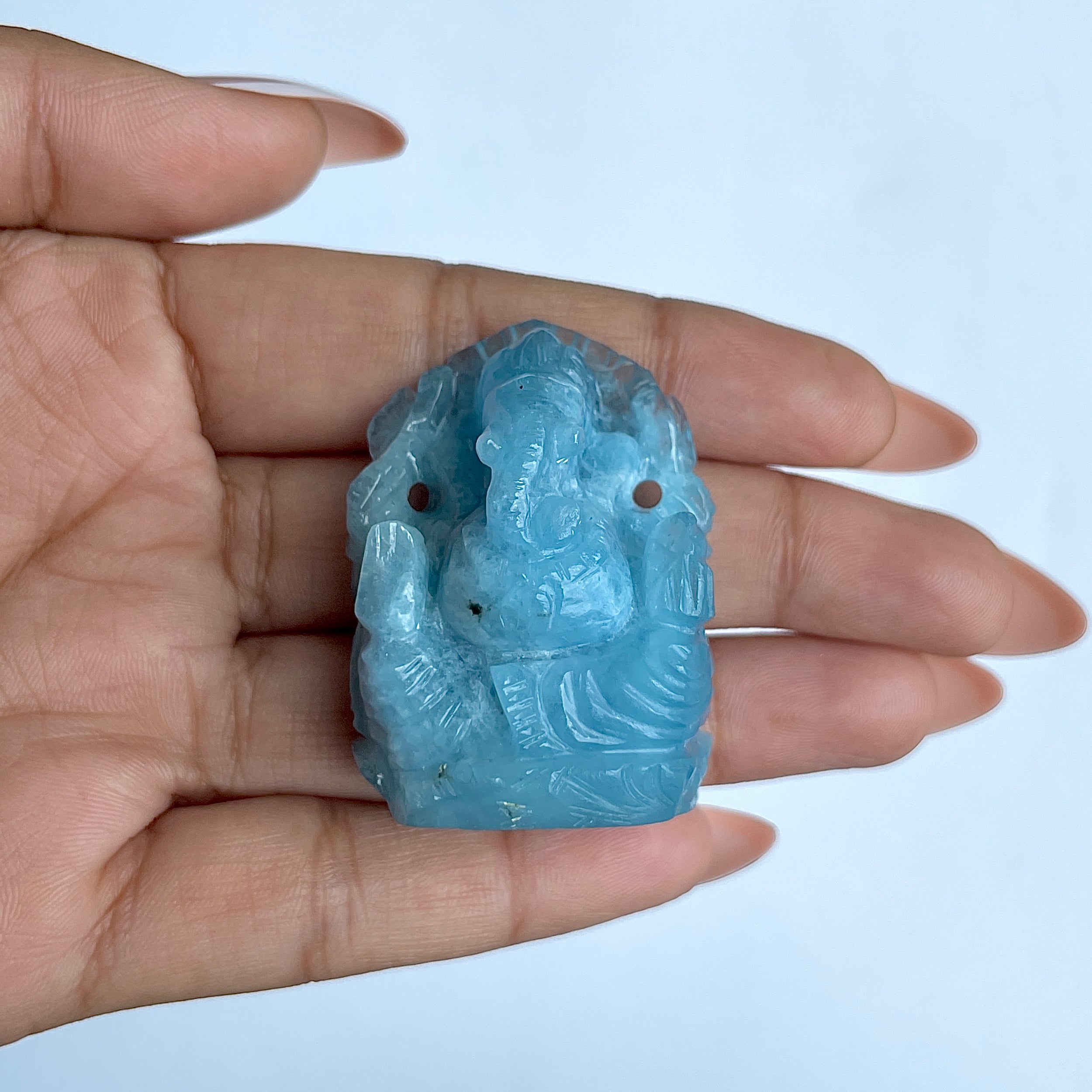 พระพิฆเนศทรงเครื่อง Aquamarine น้ำหนัก 254 กะรัต ส่วนสูง 4.4 ซม.(AQM-MRT-17.)