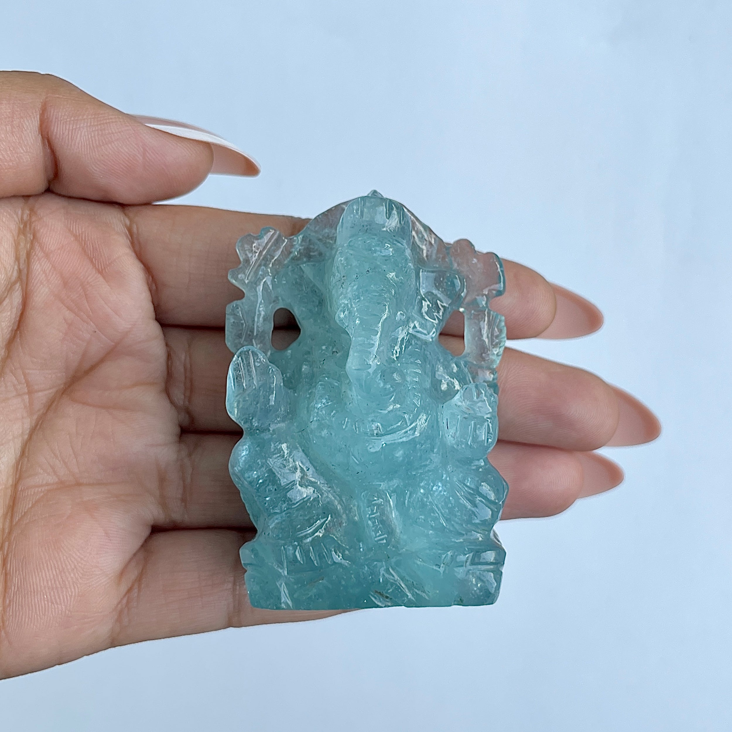 พระพิฆเนศทรงเครื่อง Aquamarine น้ำหนัก 531 กะรัต ส่วนสูง 6.2 ซม.(AQM-MRT-18.)