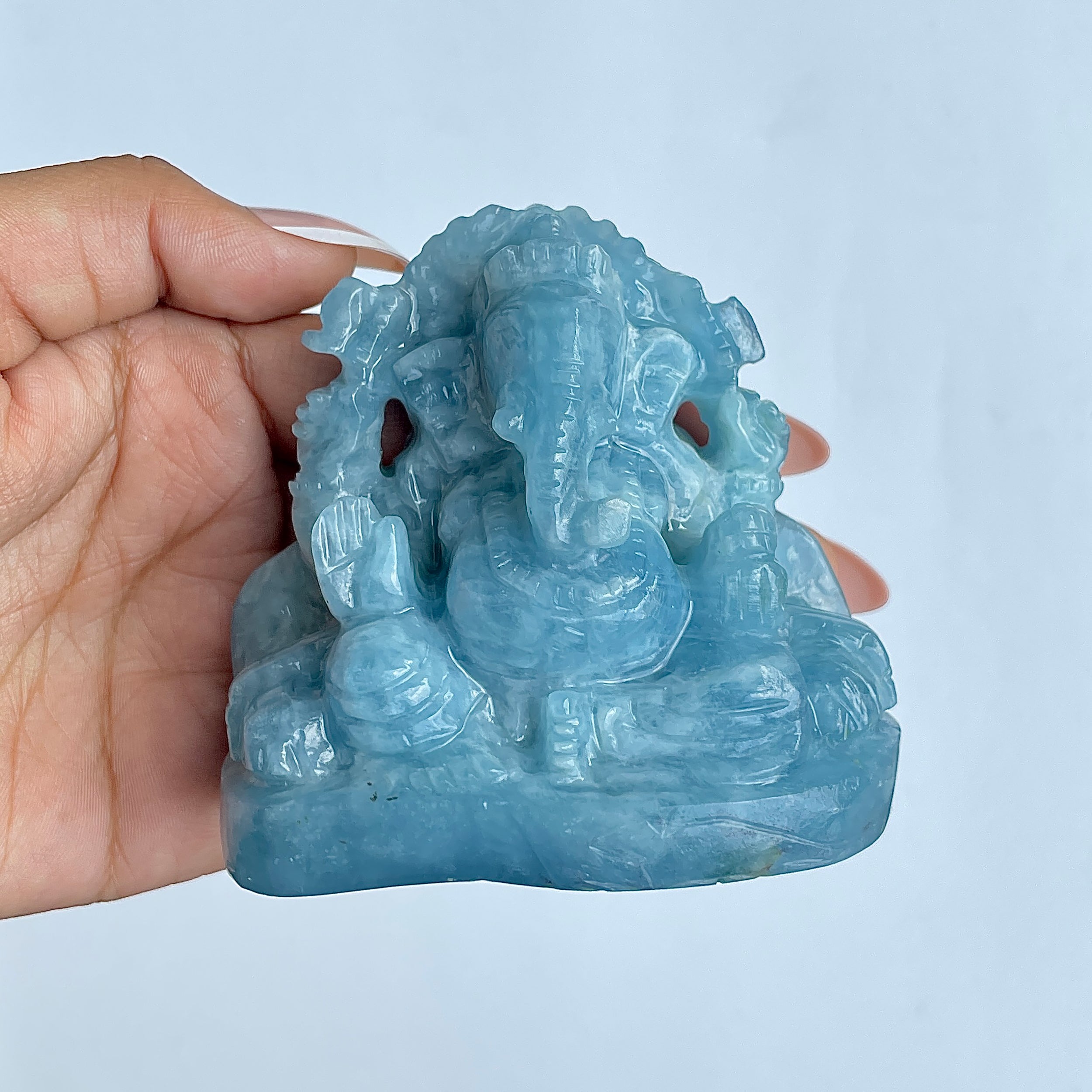 พระพิฆเนศทรงเครื่อง Aquamarine น้ำหนัก 1644.5 กะรัต ส่วนสูง 7.9 CM-(AQM-MRT-24.)