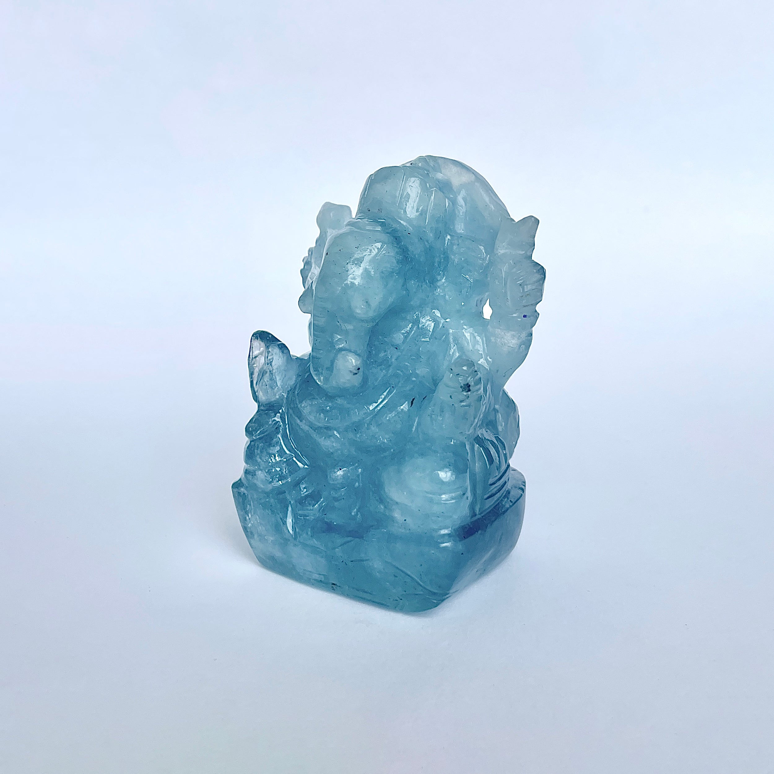 พระพิฆเนศทรงเครื่อง Aquamarine น้ำหนัก 1114.5 กะรัต ส่วนสูง 7.3 CM-(AQM-MRT-4.)