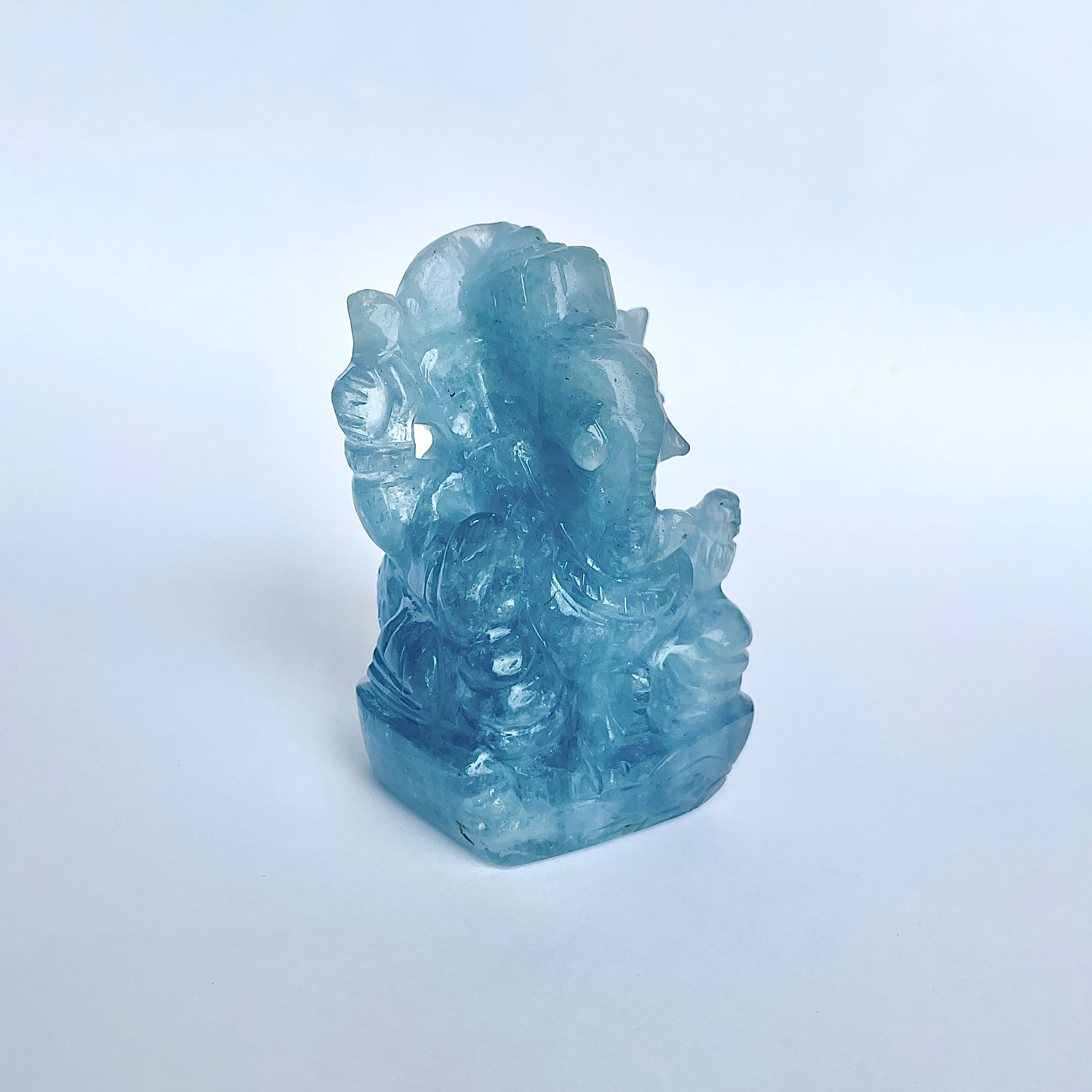 พระพิฆเนศทรงเครื่อง Aquamarine น้ำหนัก 1114.5 กะรัต ส่วนสูง 7.3 CM-(AQM-MRT-4.)