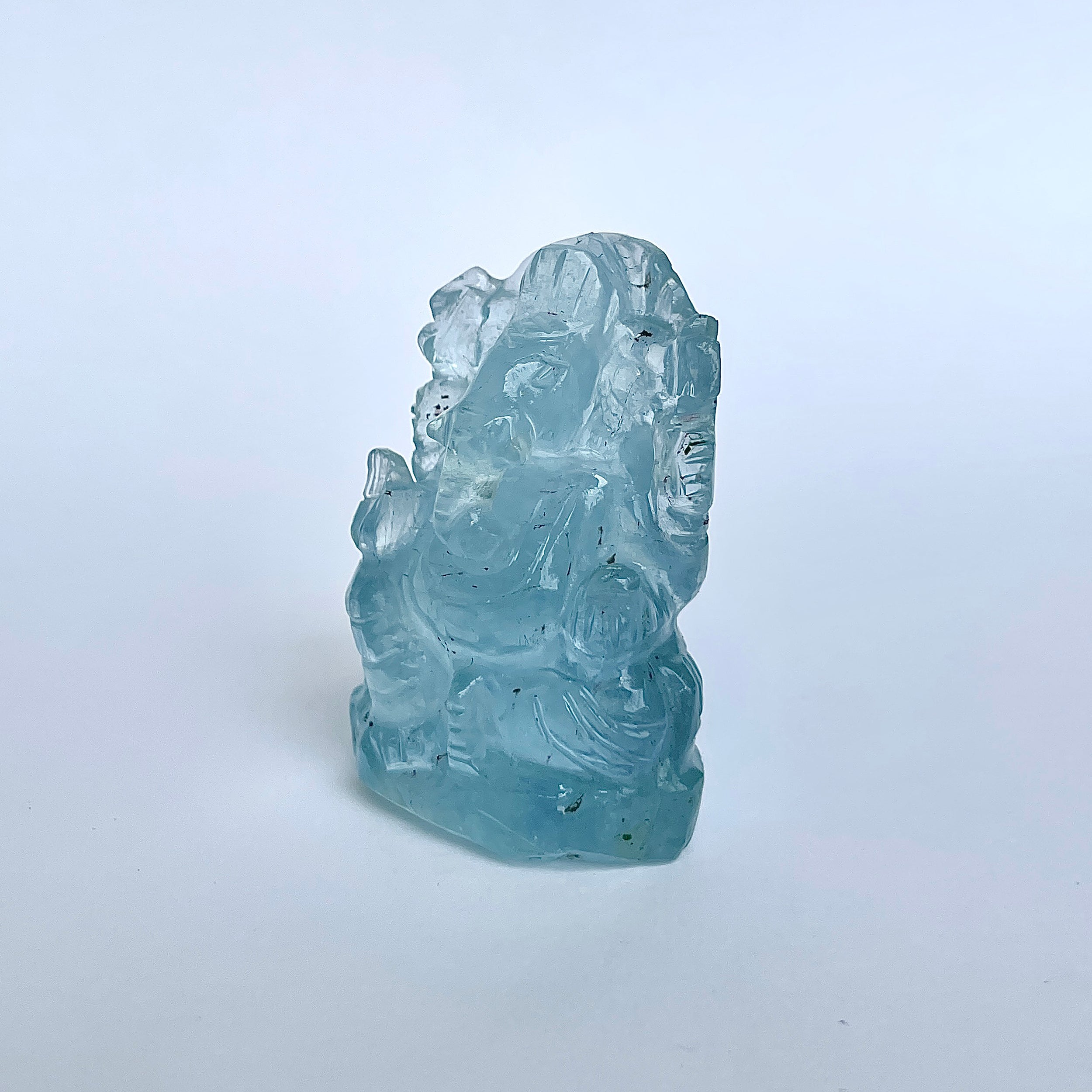 พระพิฆเนศทรงเครื่อง Aquamarine น้ำหนัก 291 กะรัต ส่วนสูง 5.1 ซม.(AQM-MRT-9.)