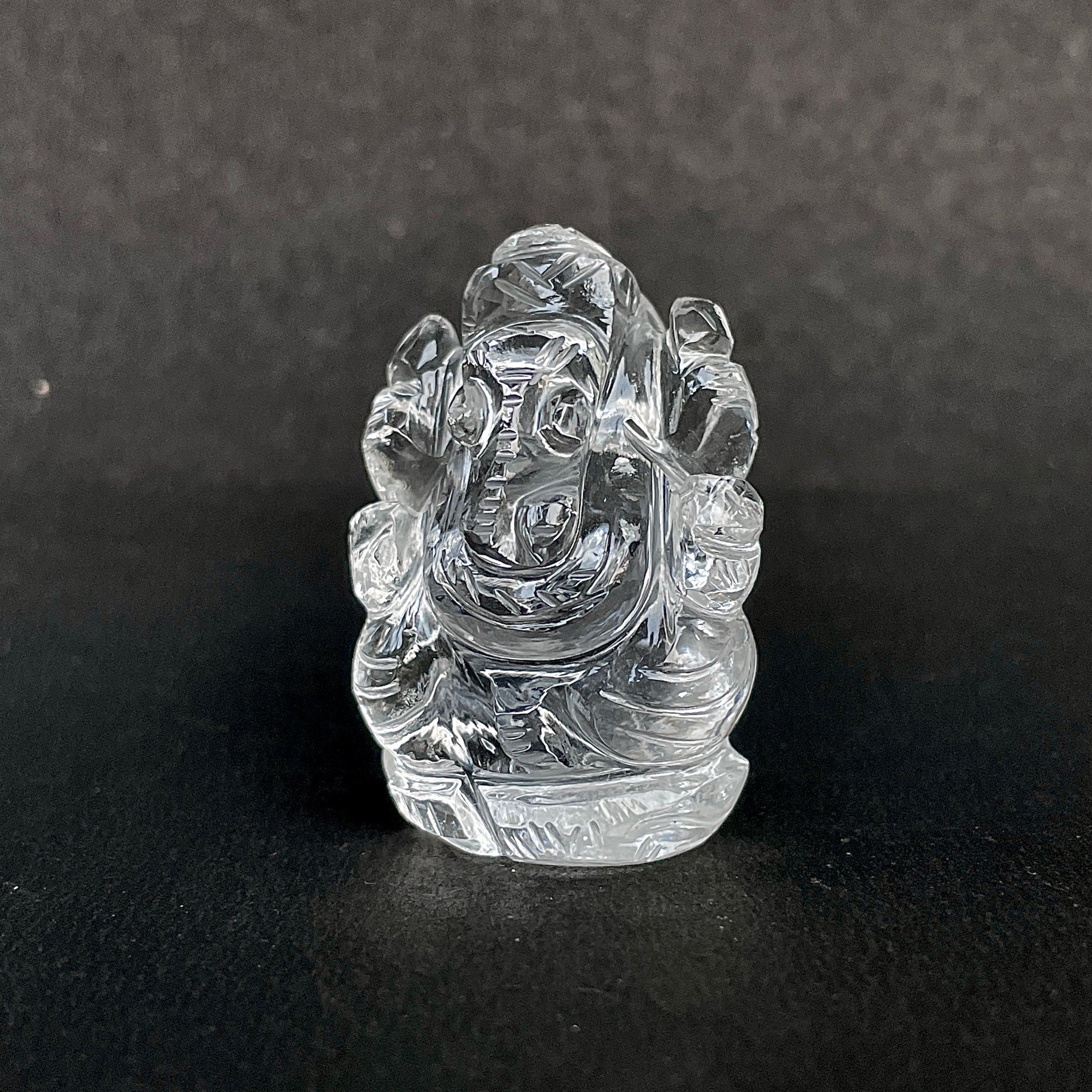 รูปเคารพพระพิฆเนศคริสตัลควอตซ์ 178 กะรัต สูง 4.3 ซม.(CST-MRT-108.)