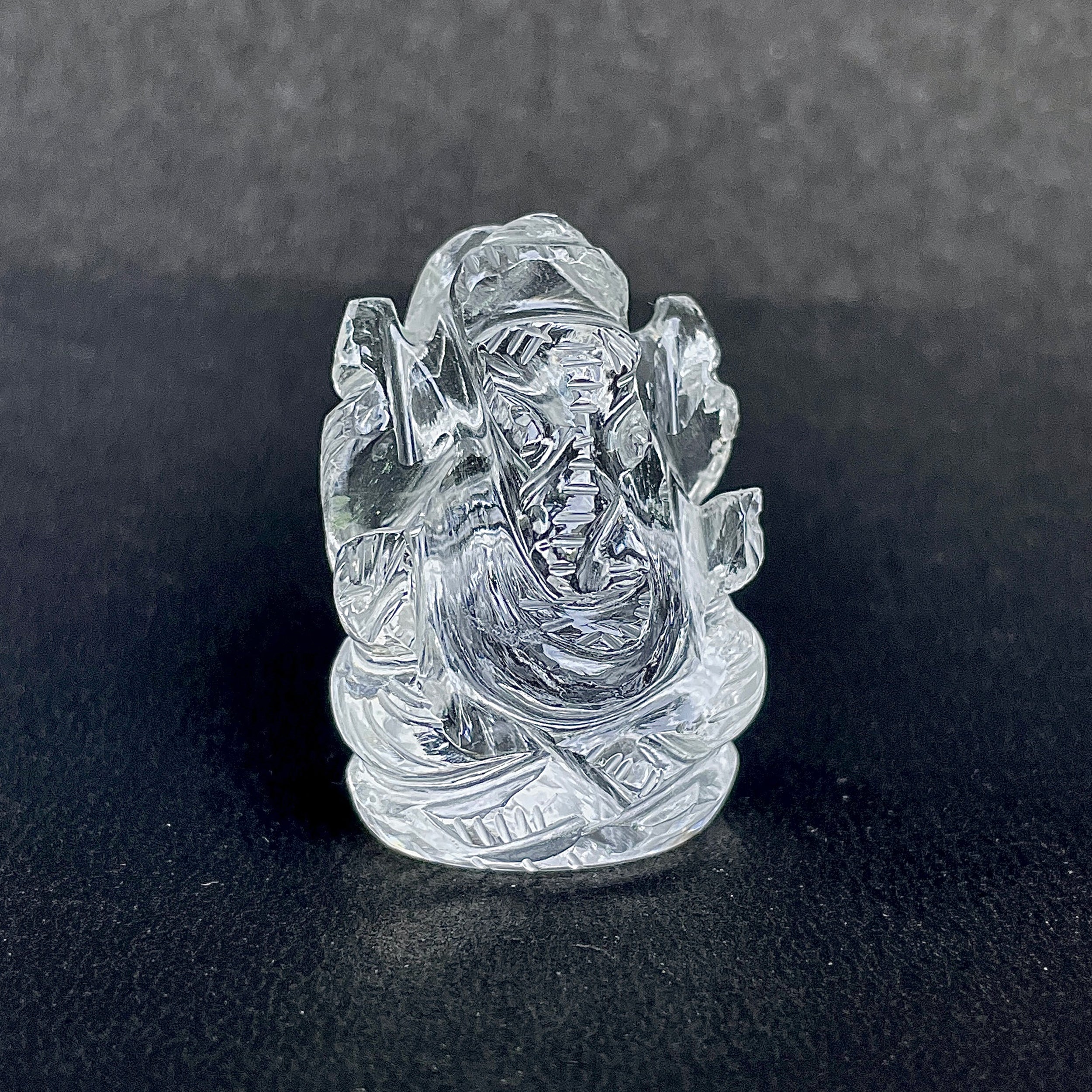 รูปเคารพพระพิฆเนศคริสตัลควอตซ์ 146 กะรัต สูง 3.8 ซม.(CST-MRT-112.)