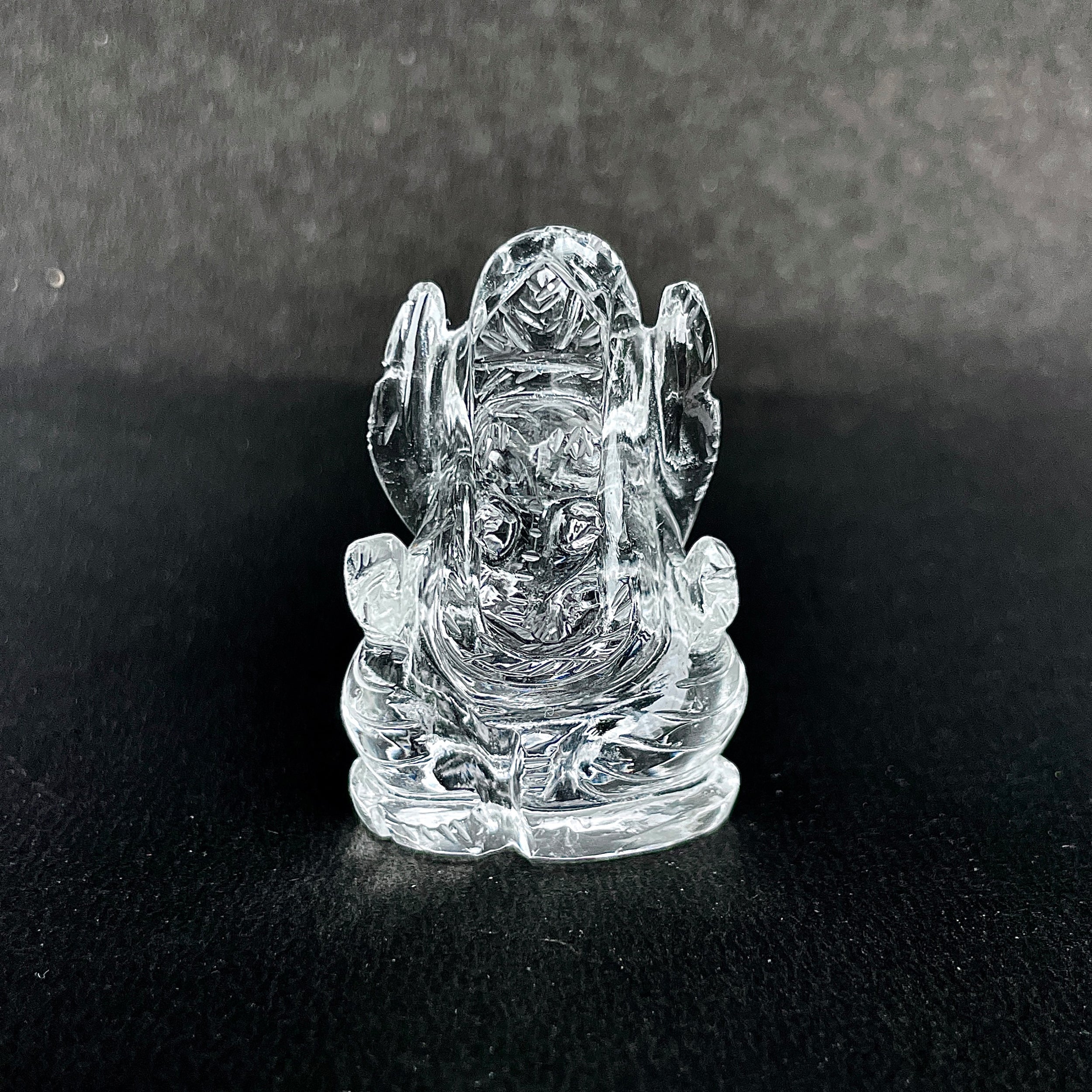 รูปเคารพพระพิฆเนศคริสตัลควอตซ์ 132 กะรัต สูง 4 ซม.(CST-MRT-113.)