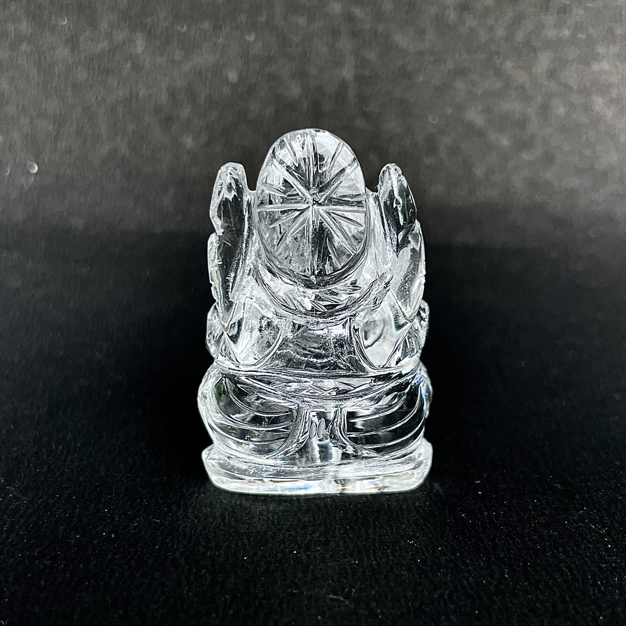 รูปเคารพพระพิฆเนศคริสตัลควอตซ์ 132 กะรัต สูง 4 ซม.(CST-MRT-113.)