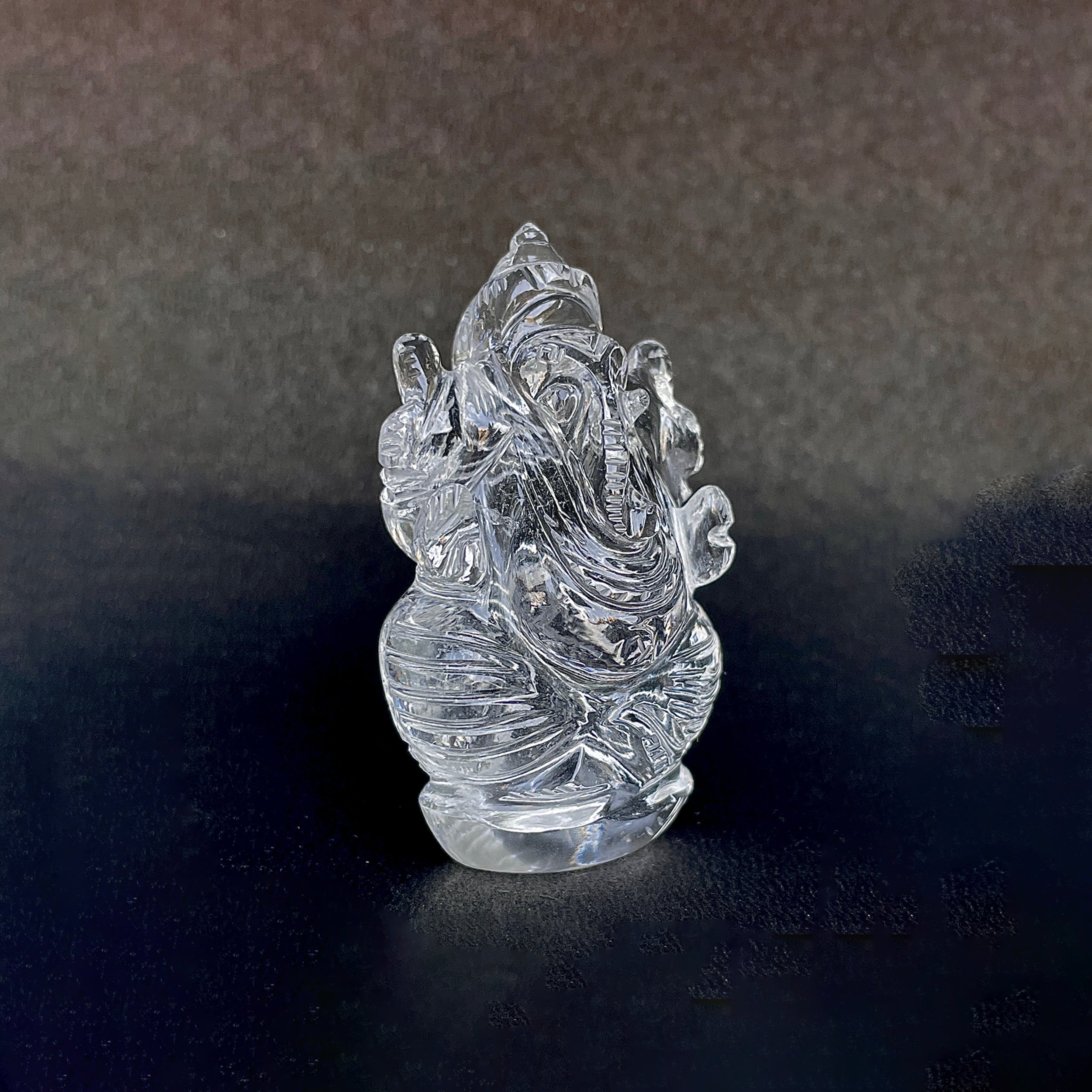 รูปเคารพพระพิฆเนศคริสตัลควอตซ์ 359.5 กะรัต สูง 6 ซม.(CST-MRT-120.)