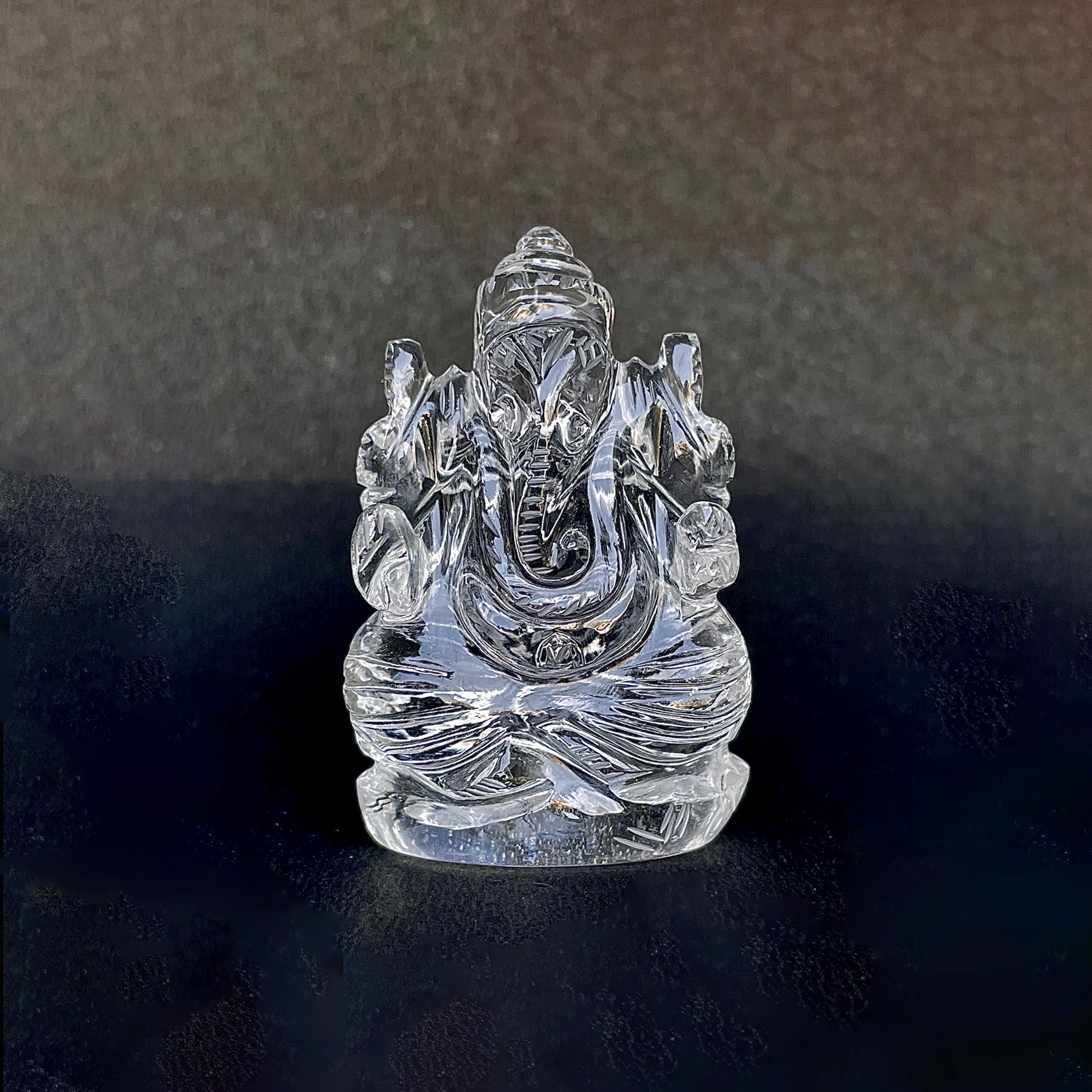 รูปเคารพพระพิฆเนศคริสตัลควอตซ์ 318.5 กะรัต สูง 5.8 ซม.(CST-MRT-121.)