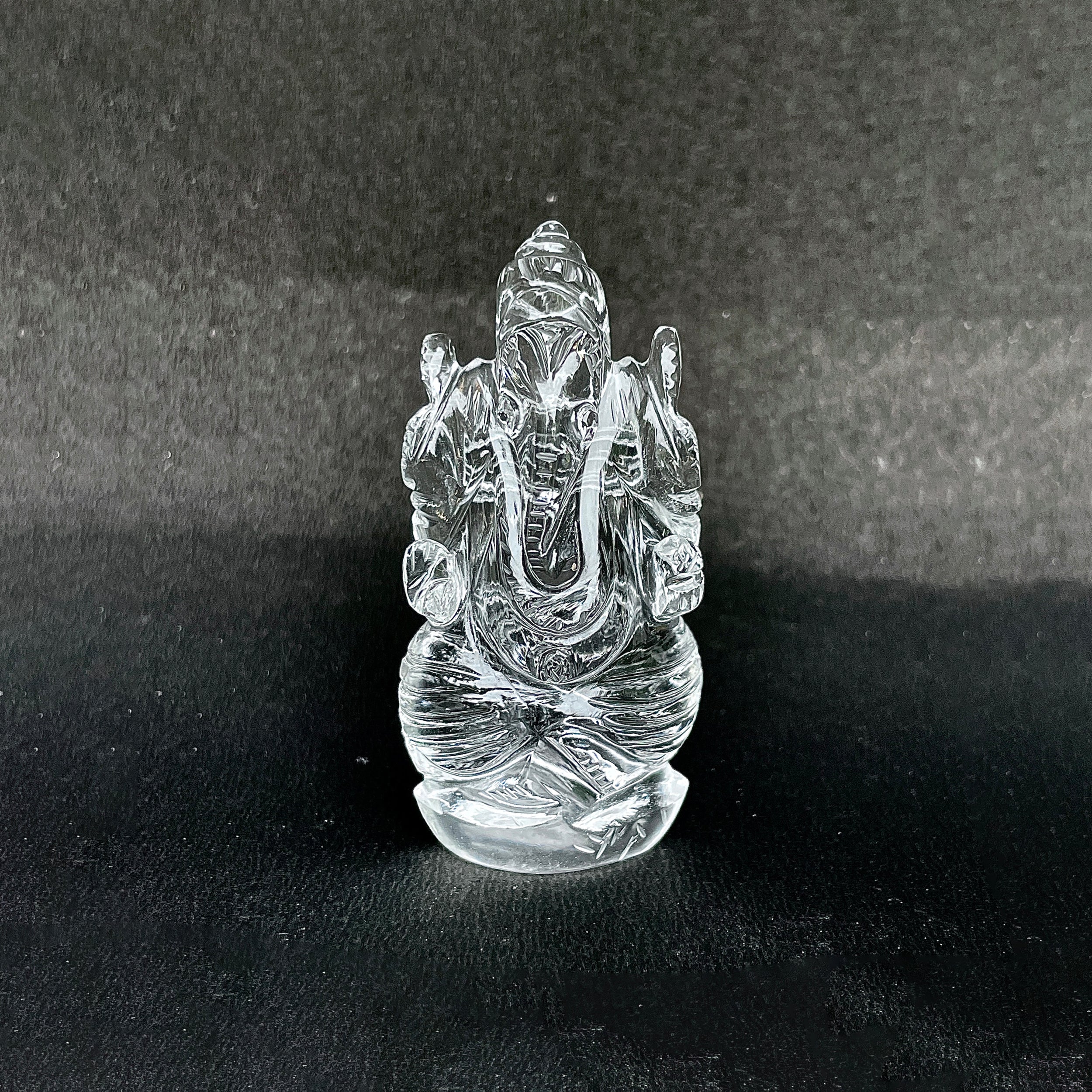 รูปเคารพพระพิฆเนศคริสตัลควอตซ์ 300.5 กะรัต สูง 6.8 ซม.(CST-MRT-123.)