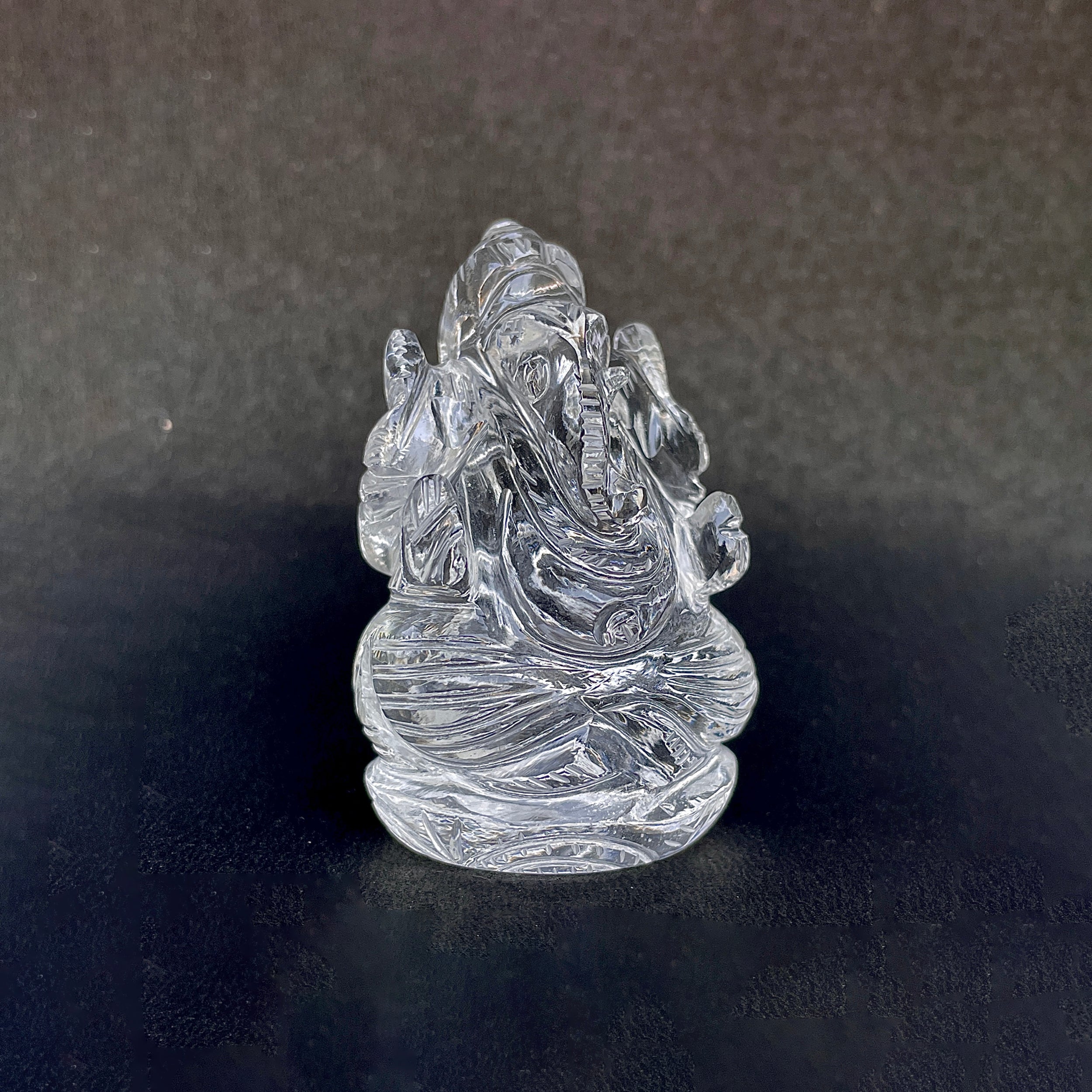 รูปเคารพพระพิฆเนศคริสตัลควอตซ์ 577.5 กะรัต สูง 6.3 ซม.(CST-MRT-124.)