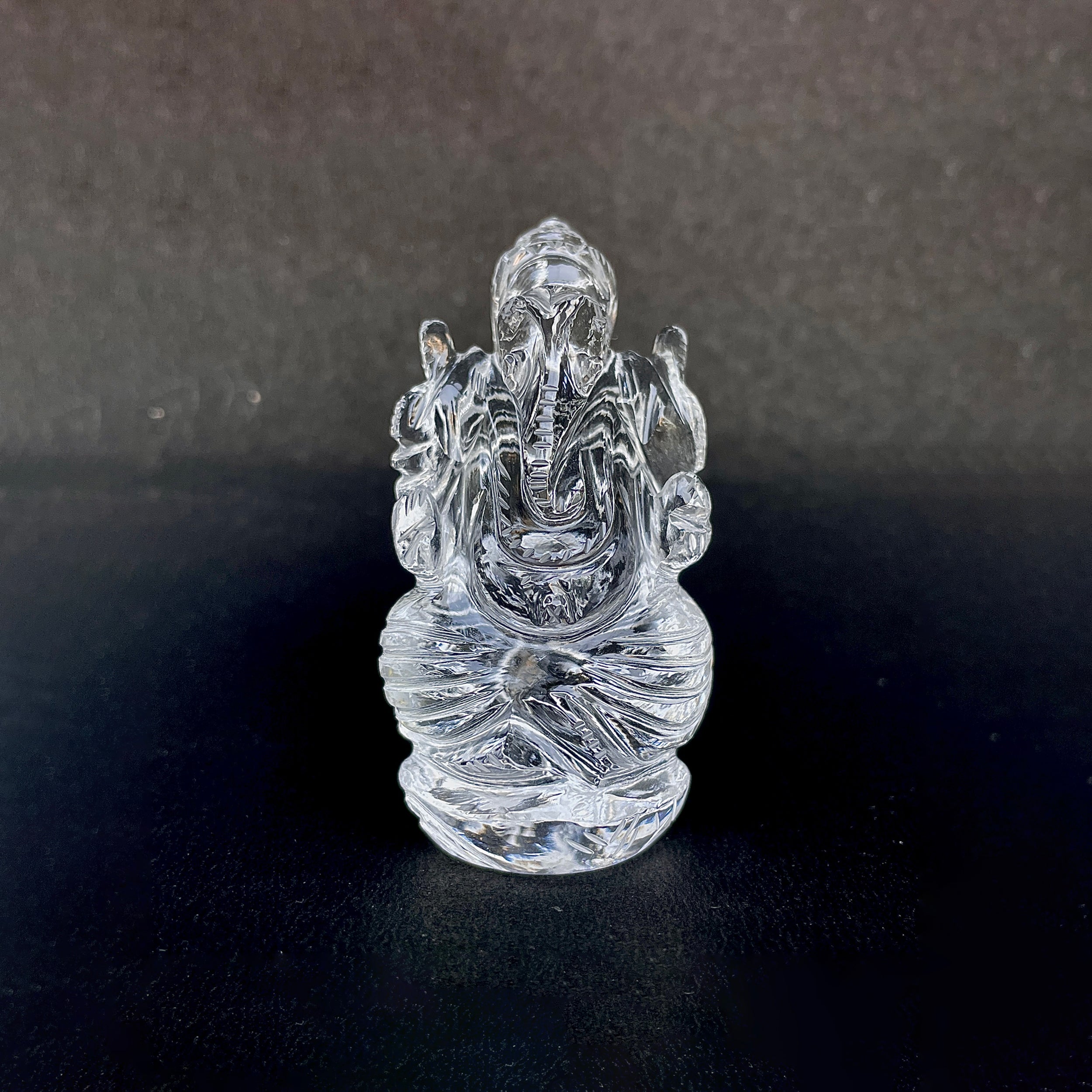 รูปเคารพพระพิฆเนศคริสตัลควอตซ์ 384.5 กะรัต สูง 6.6 ซม.(CST-MRT-129.)