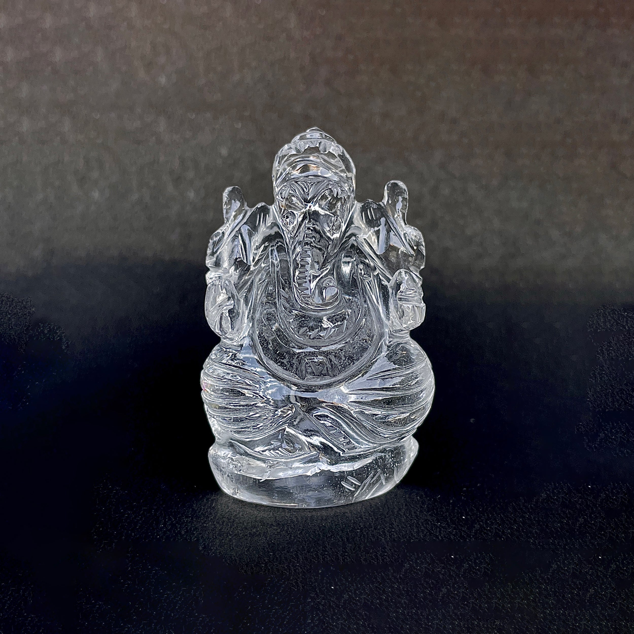 รูปเคารพพระพิฆเนศคริสตัลควอตซ์ 453 กะรัต สูง 6.3 ซม.(CST-MRT-131.)