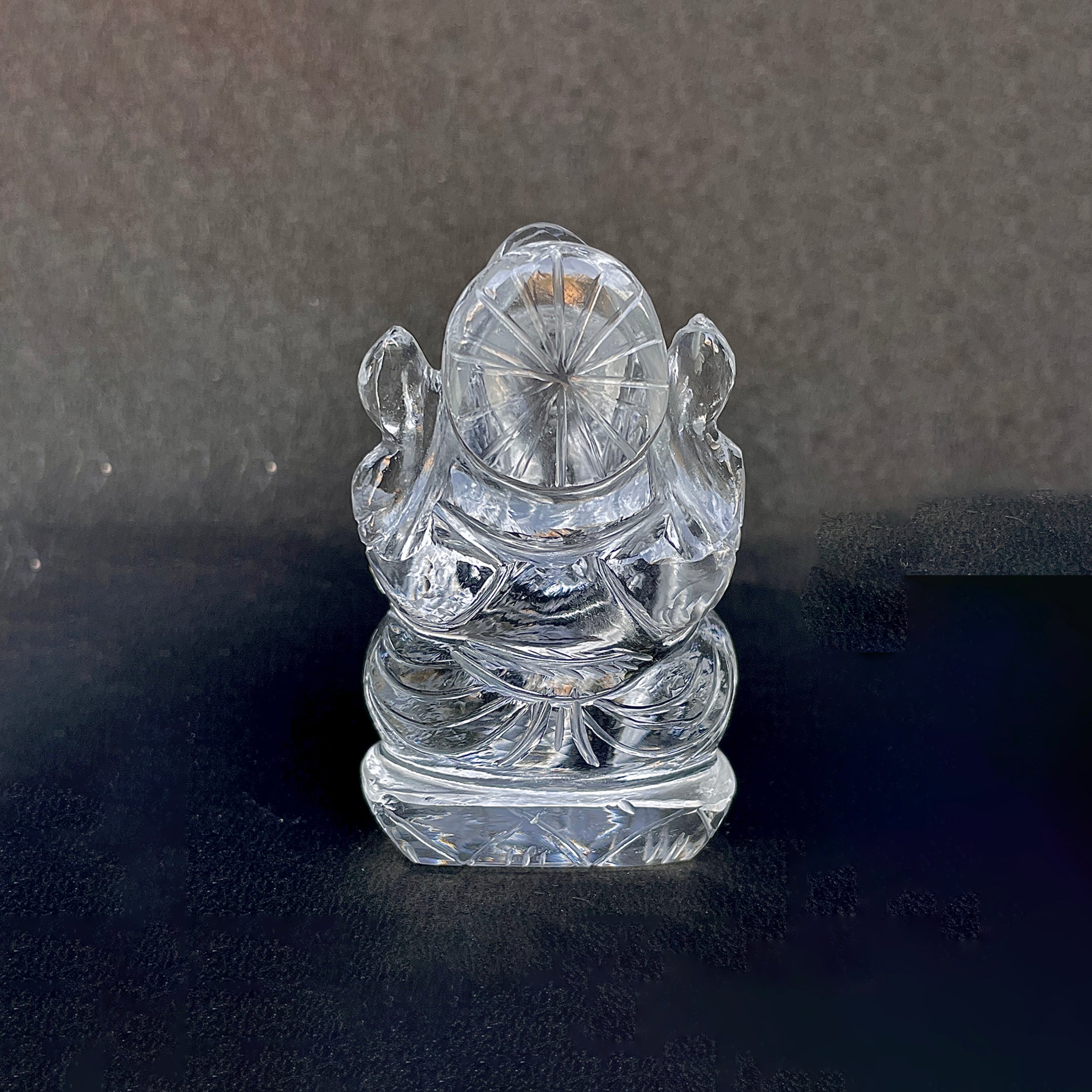 รูปเคารพพระพิฆเนศคริสตัลควอตซ์ 588.5 กะรัต สูง 6.8 ซม.(CST-MRT-132.)