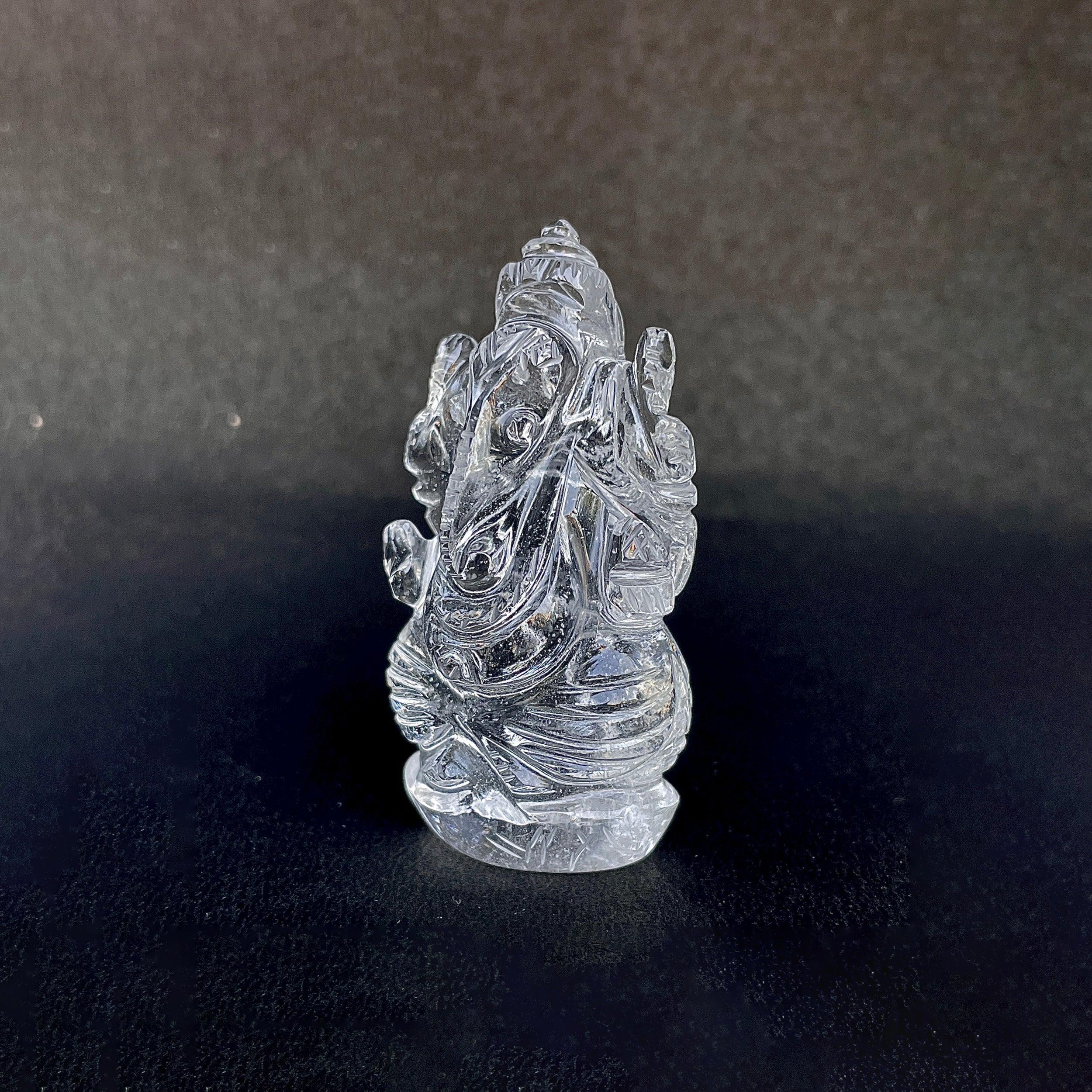 รูปเคารพพระพิฆเนศคริสตัลควอตซ์ 264 กะรัต สูง 6 ซม.(CST-MRT-134.)