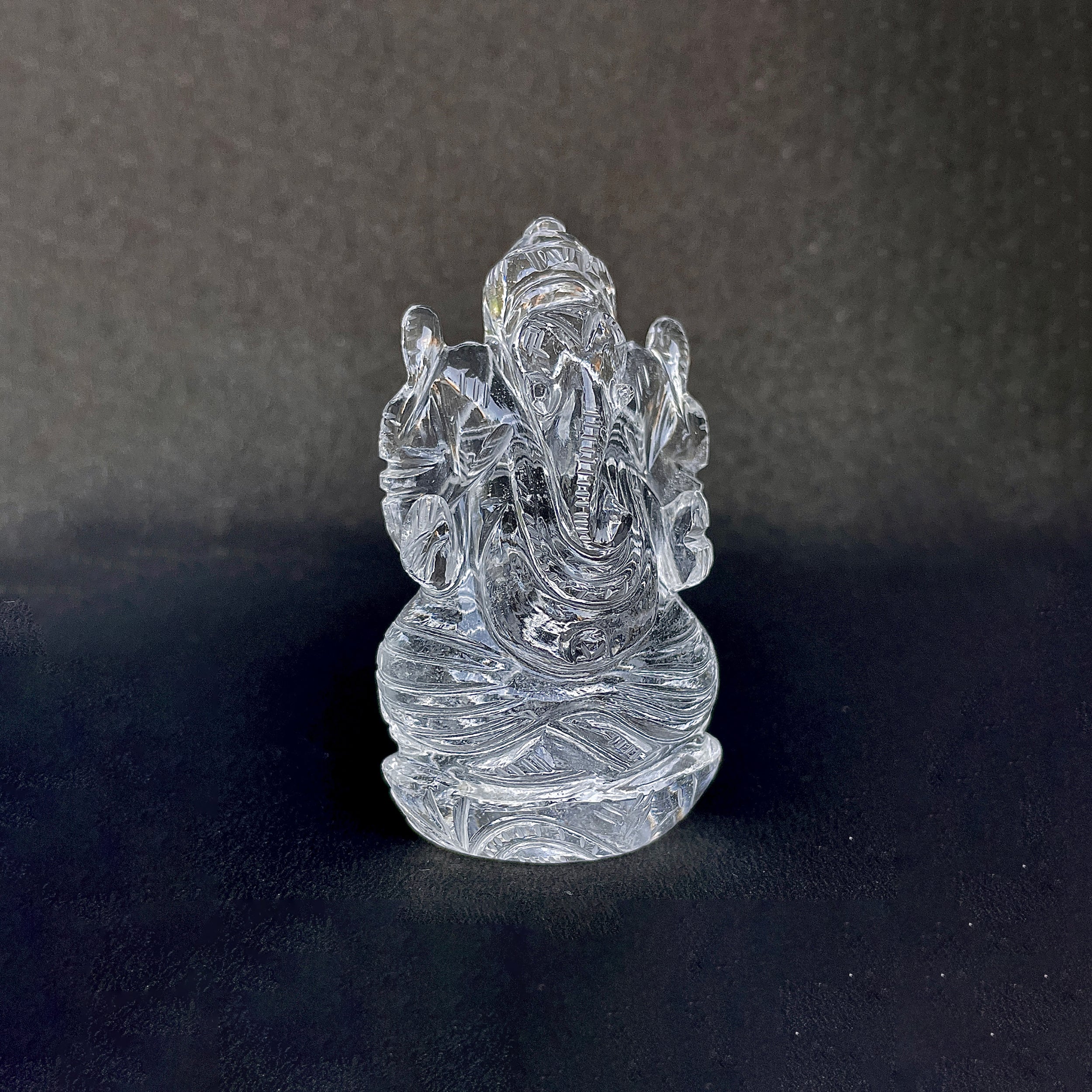 รูปเคารพพระพิฆเนศคริสตัลควอตซ์ 603 กะรัต สูง 7.8 ซม.(CST-MRT-138.)
