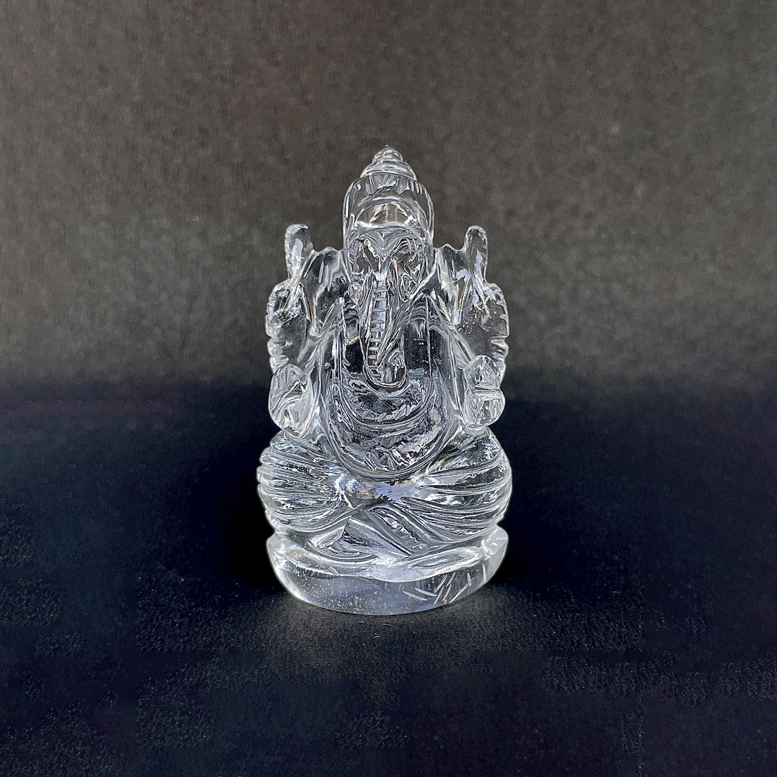 รูปเคารพพระพิฆเนศคริสตัลควอตซ์ 515 กะรัต สูง 7.1 ซม.(CST-MRT-139.)