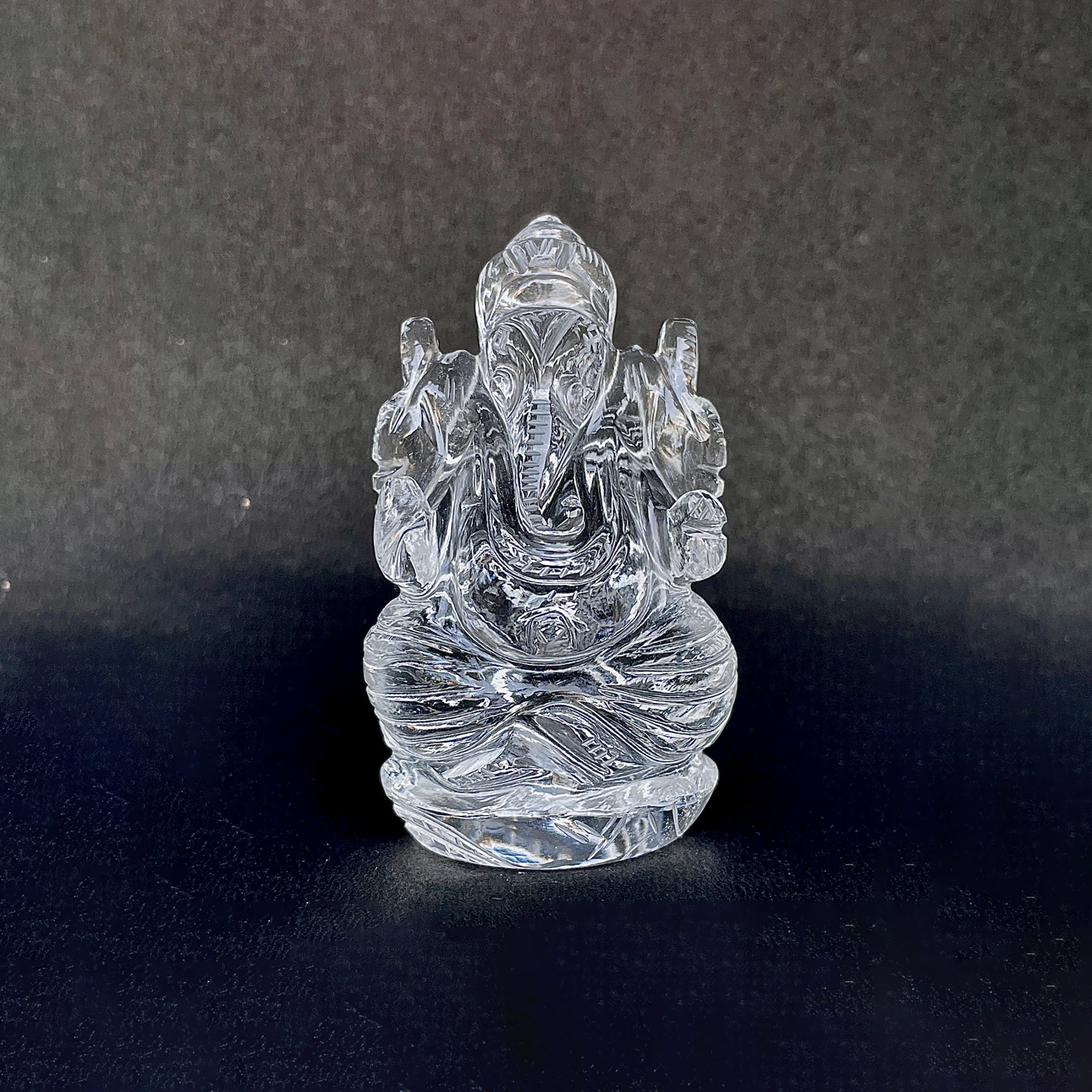 รูปเคารพพระพิฆเนศคริสตัลควอตซ์ 612.5 กะรัต สูง 7.6 ซม.(CST-MRT-143.)