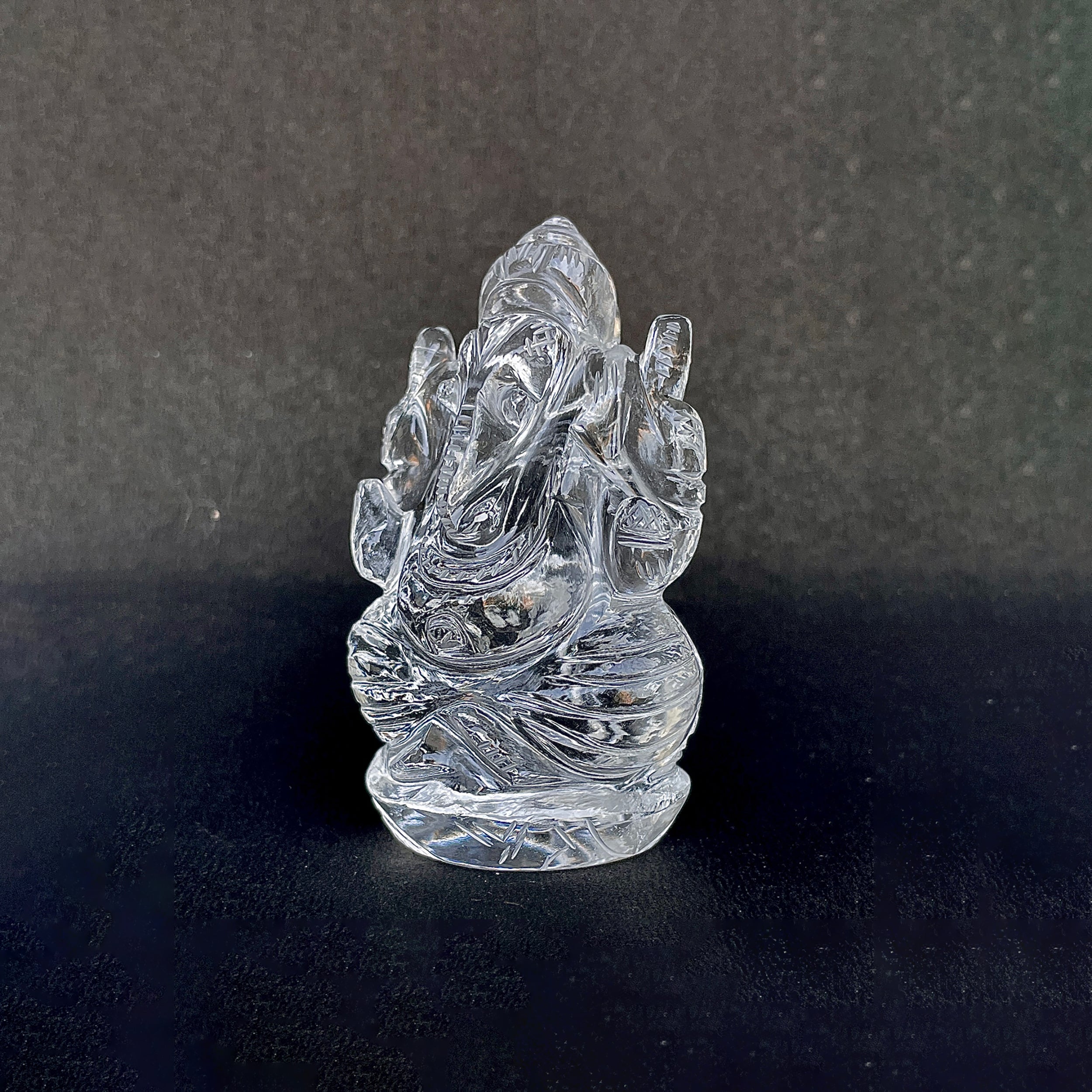 รูปเคารพพระพิฆเนศคริสตัลควอตซ์ 612.5 กะรัต สูง 7.6 ซม.(CST-MRT-143.)