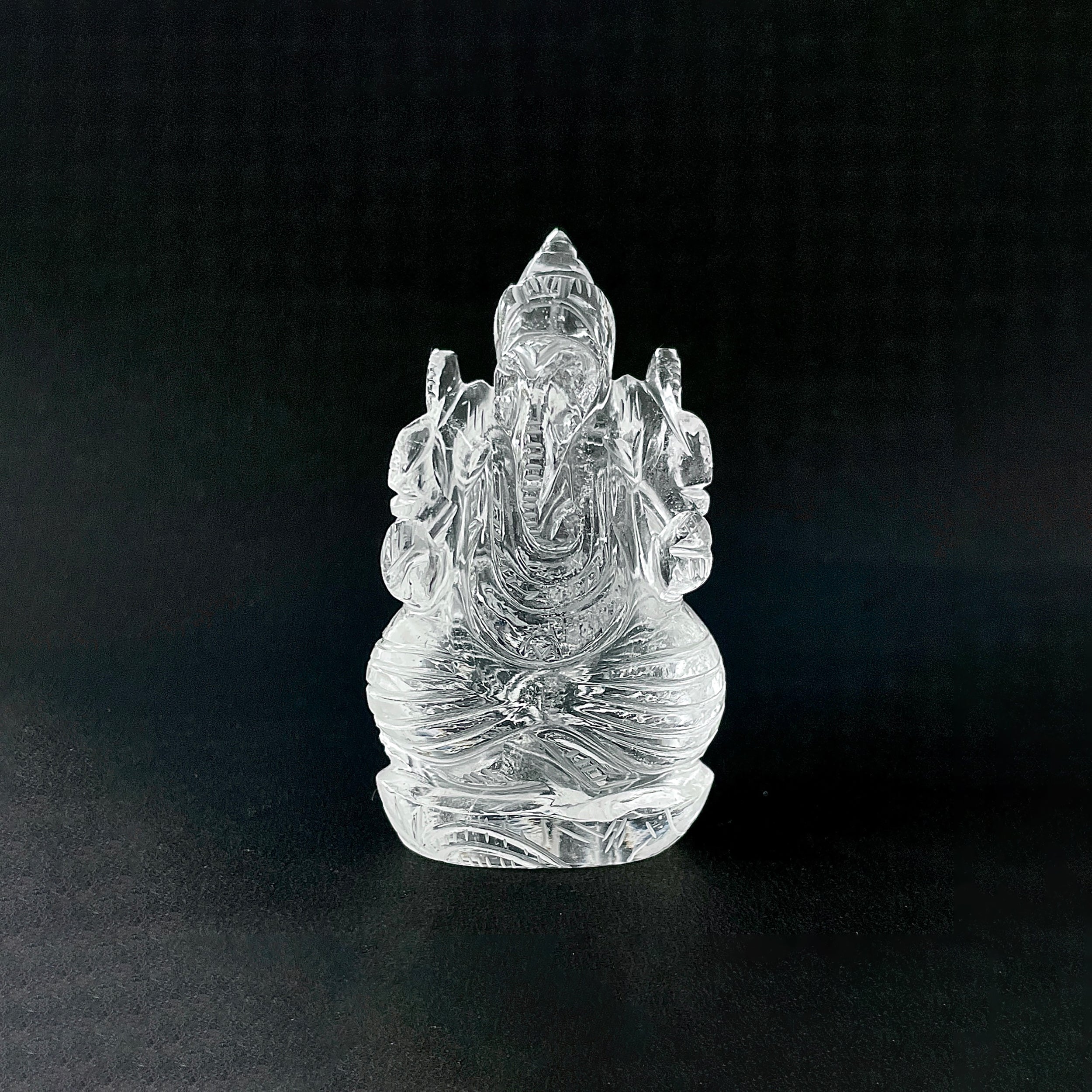 รูปเคารพพระพิฆเนศคริสตัลควอตซ์ 670 กะรัต สูง 7.8 ซม.(CST-MRT-145.)