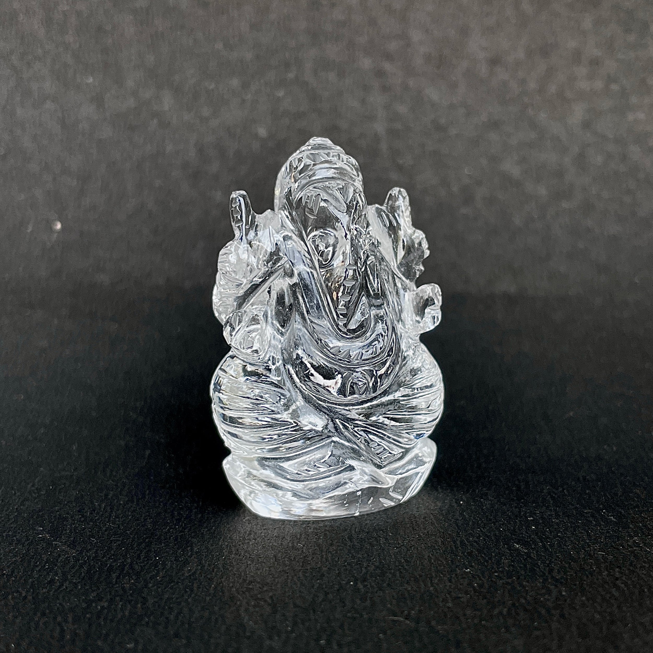 รูปเคารพพระพิฆเนศคริสตัลควอตซ์ 190 กะรัต สูง 4.5 ซม.(CST-MRT-18.)