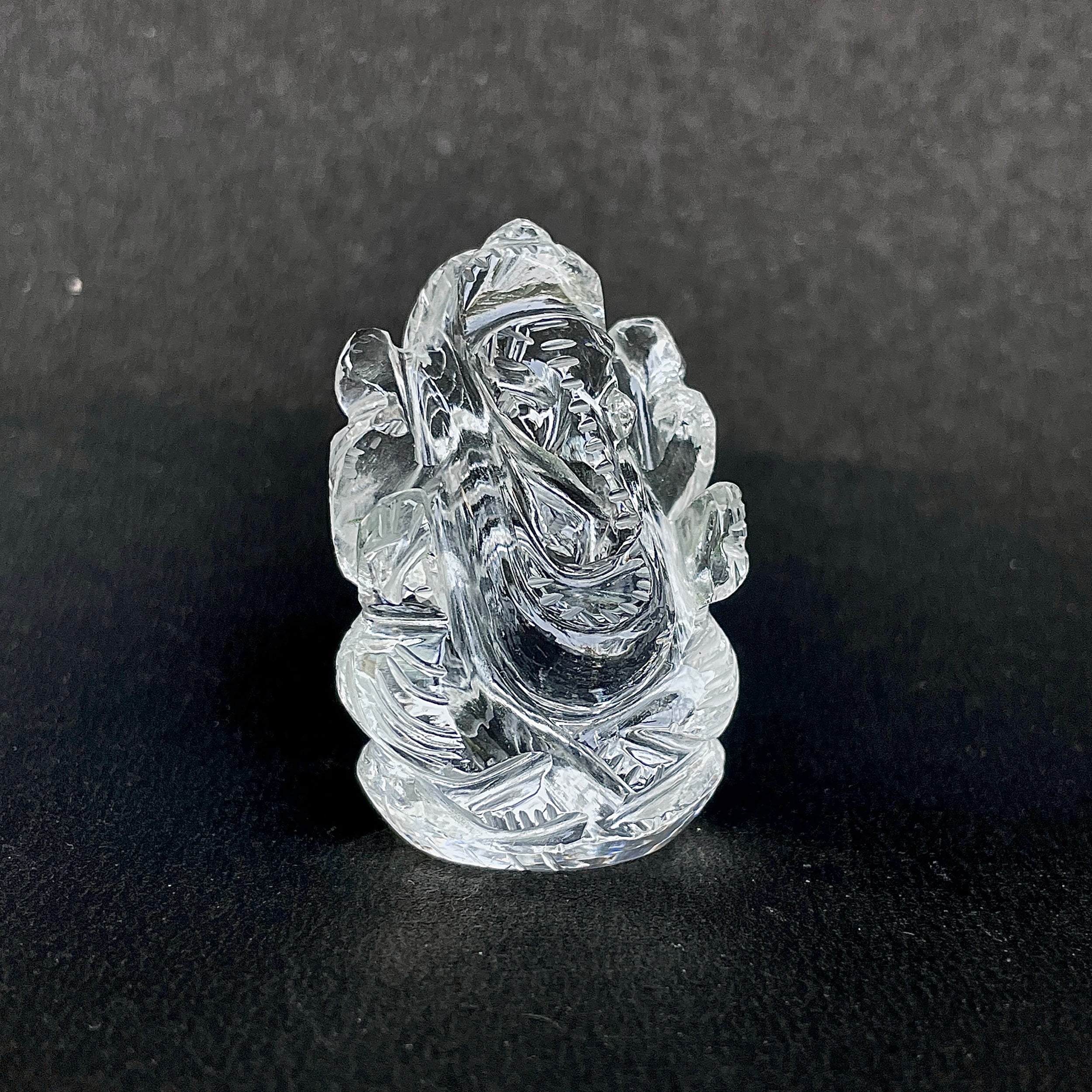 รูปเคารพพระพิฆเนศคริสตัลควอตซ์ 197.5 กะรัต สูง 4.3 ซม.(CST-MRT-19.)