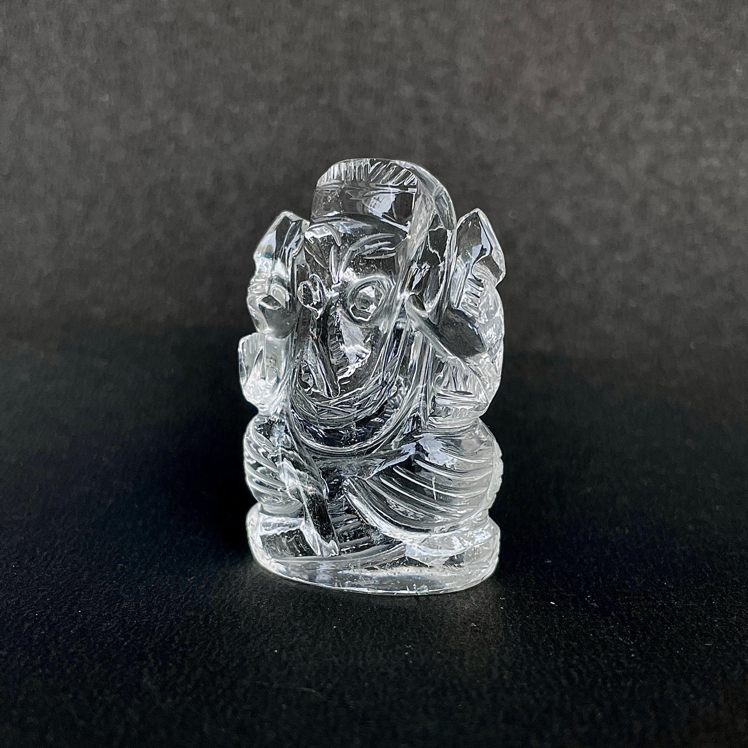 รูปเคารพพระพิฆเนศคริสตัลควอตซ์ 202 กะรัต สูง 4.3 ซม.(CST-MRT-24.)