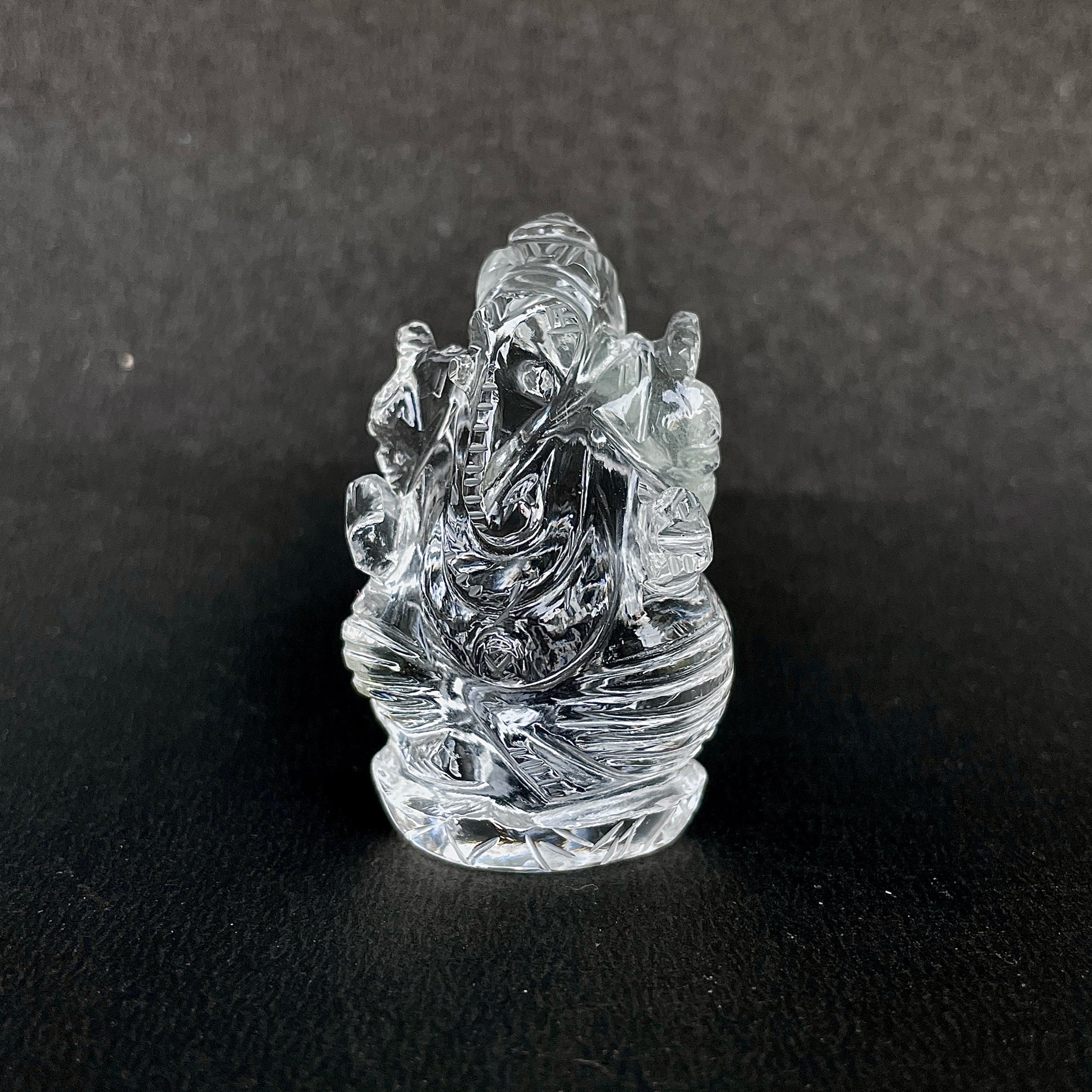 รูปเคารพพระพิฆเนศคริสตัลควอตซ์ 233.5 กะรัต สูง 5 ซม.(CST-MRT-25.)