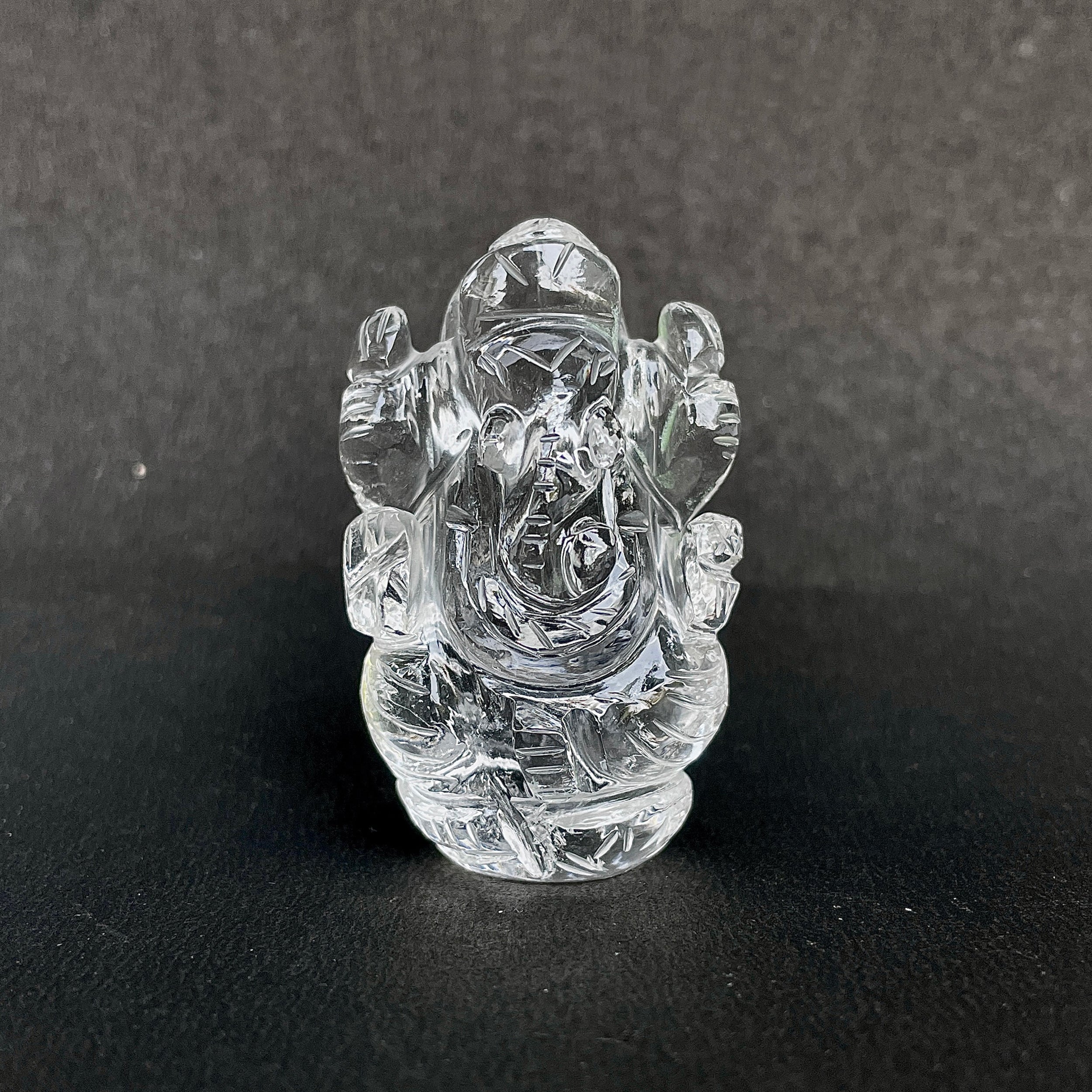 รูปเคารพพระพิฆเนศคริสตัลควอตซ์ 252.5 กะรัต สูง 5 ซม.(CST-MRT-26.)