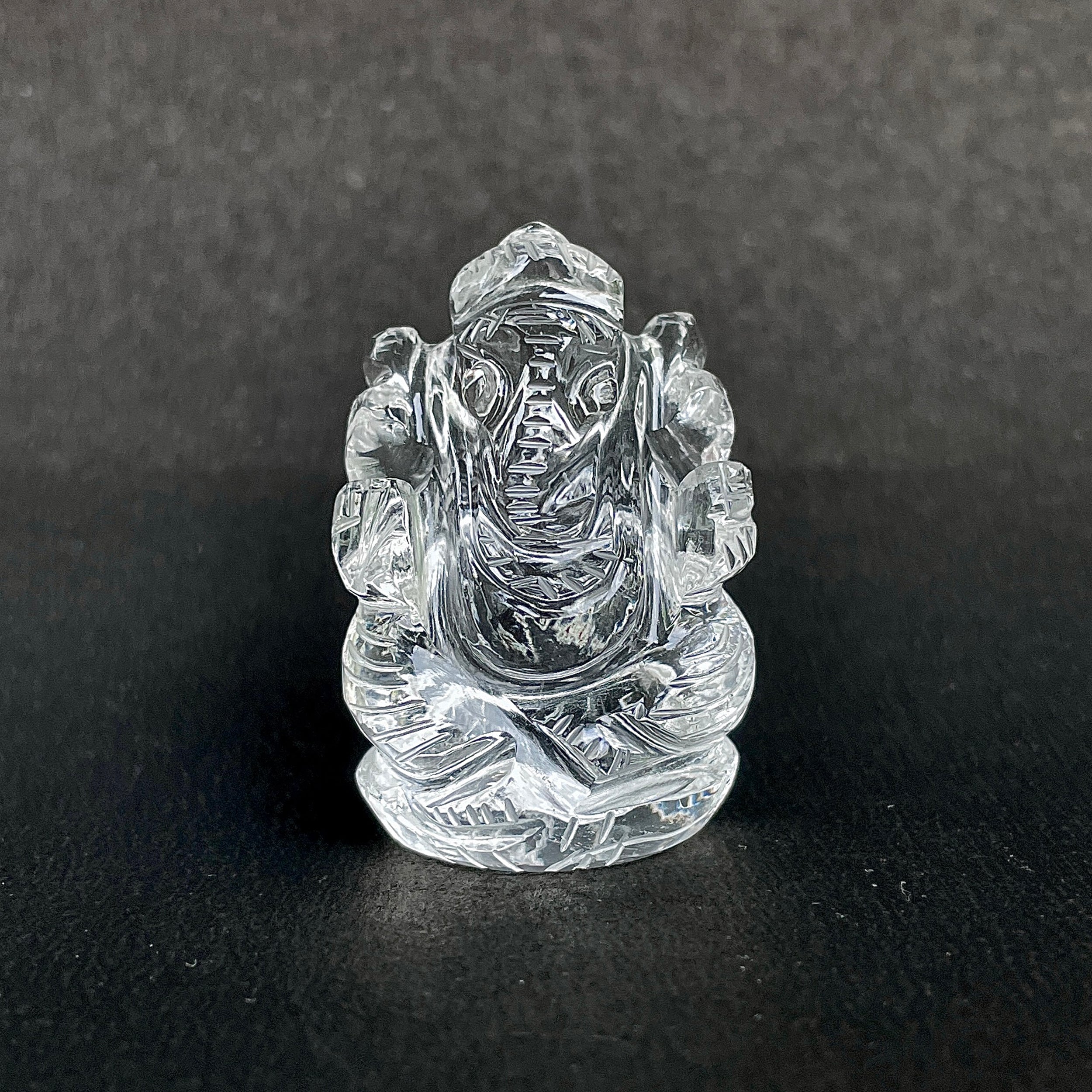 รูปเคารพพระพิฆเนศคริสตัลควอตซ์ 160 กะรัต สูง 4 ซม.(CST-MRT-31.)