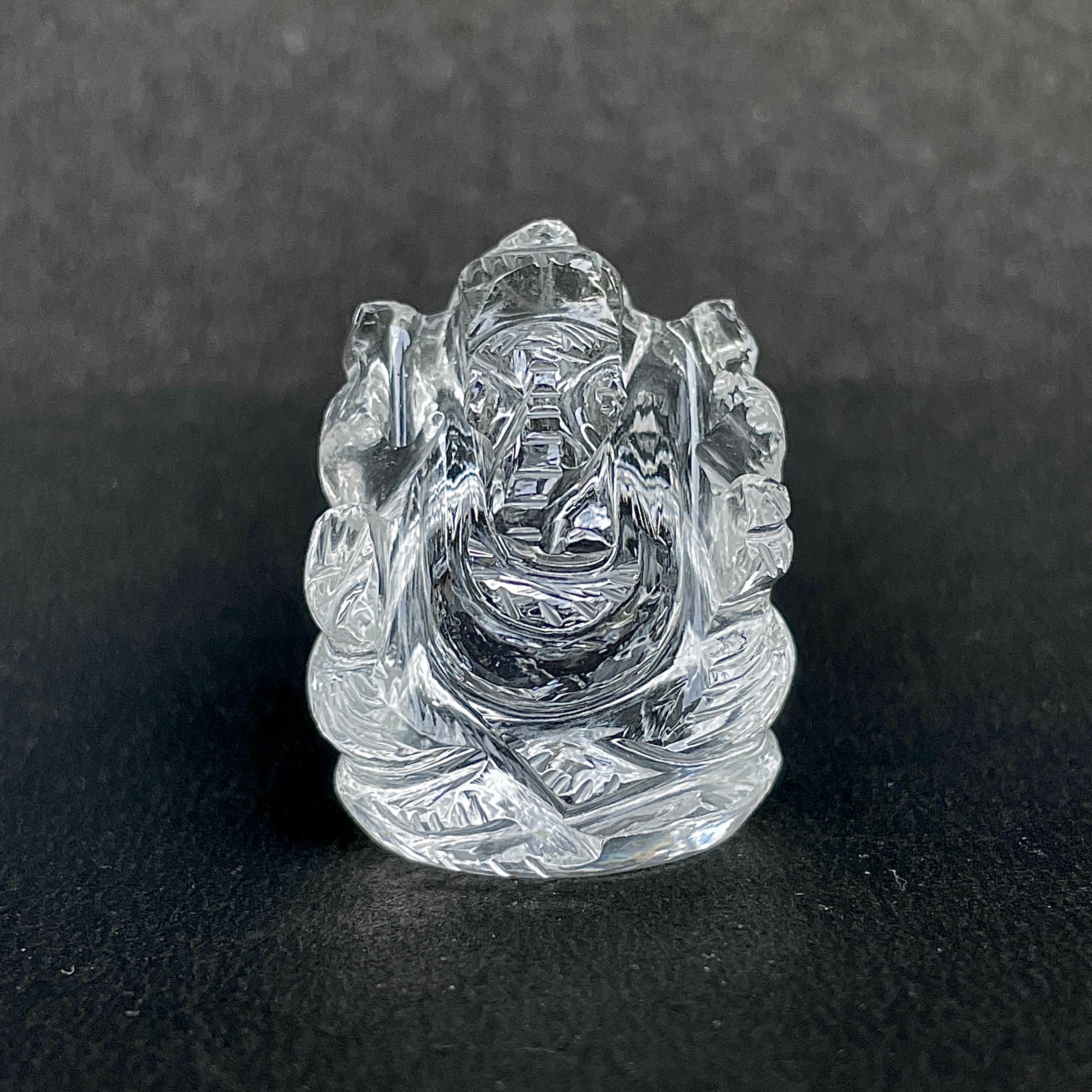 Crystal Quartz Ganesha Idol 139.5 Carat Idol Height-3.3 CM-(CST-MRT-32.)