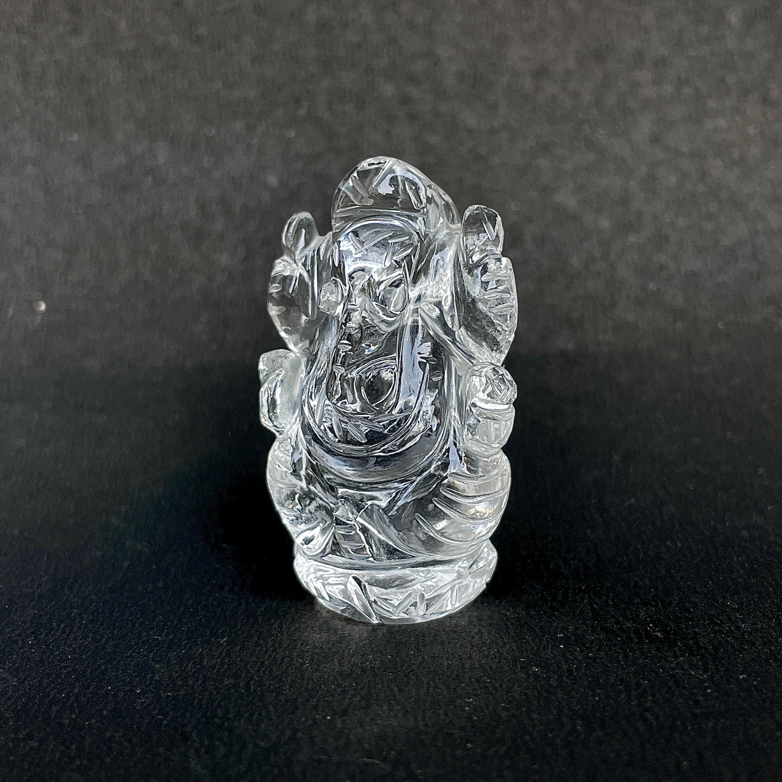 รูปเคารพพระพิฆเนศคริสตัลควอตซ์ 190 กะรัต สูง 4.8 ซม.(CST-MRT-37.)