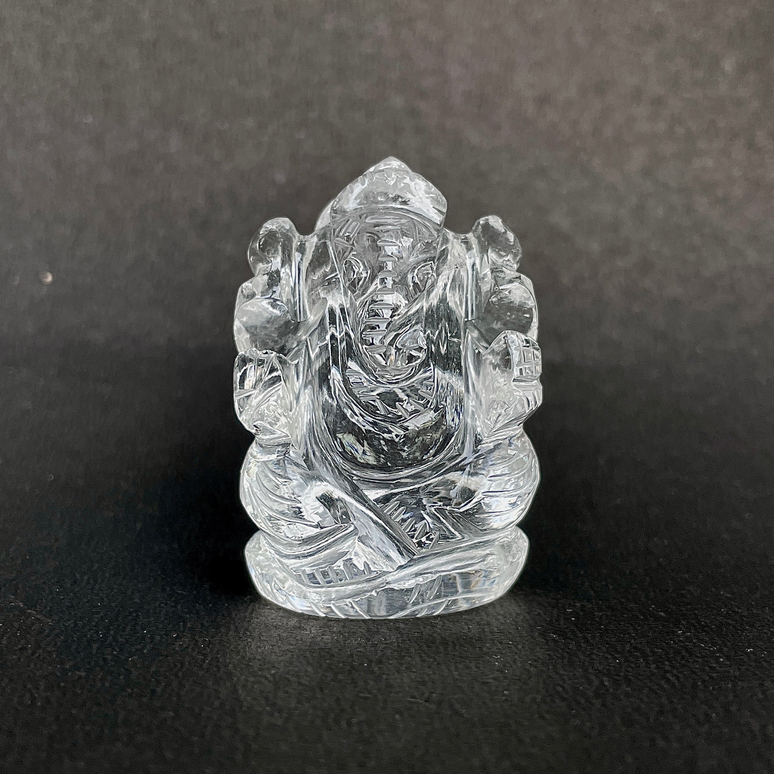 รูปเคารพพระพิฆเนศคริสตัลควอตซ์ 266.5 กะรัต สูง 4.5 ซม.(CST-MRT-39.)