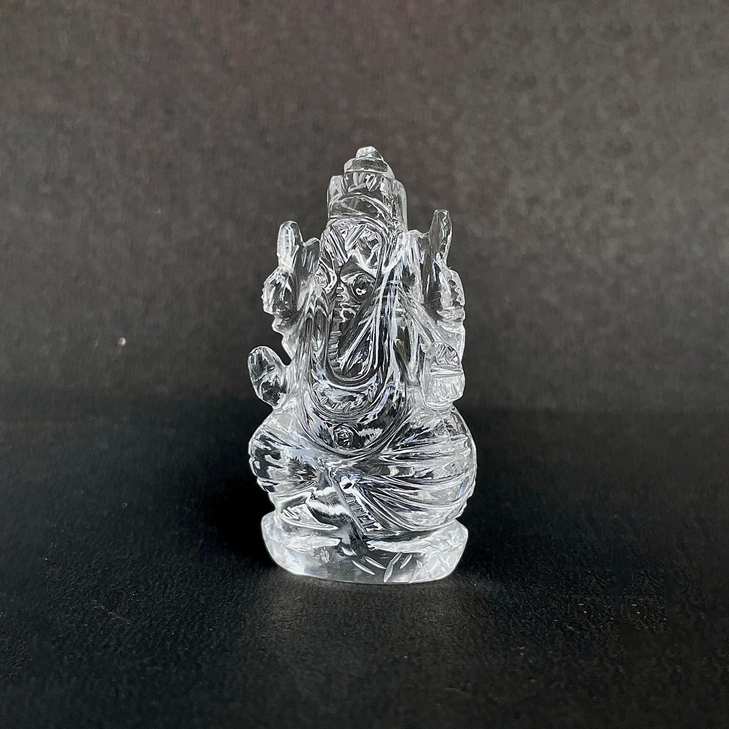รูปเคารพพระพิฆเนศคริสตัลควอตซ์ 206 กะรัต สูง 5.5 ซม.(CST-MRT-42.)
