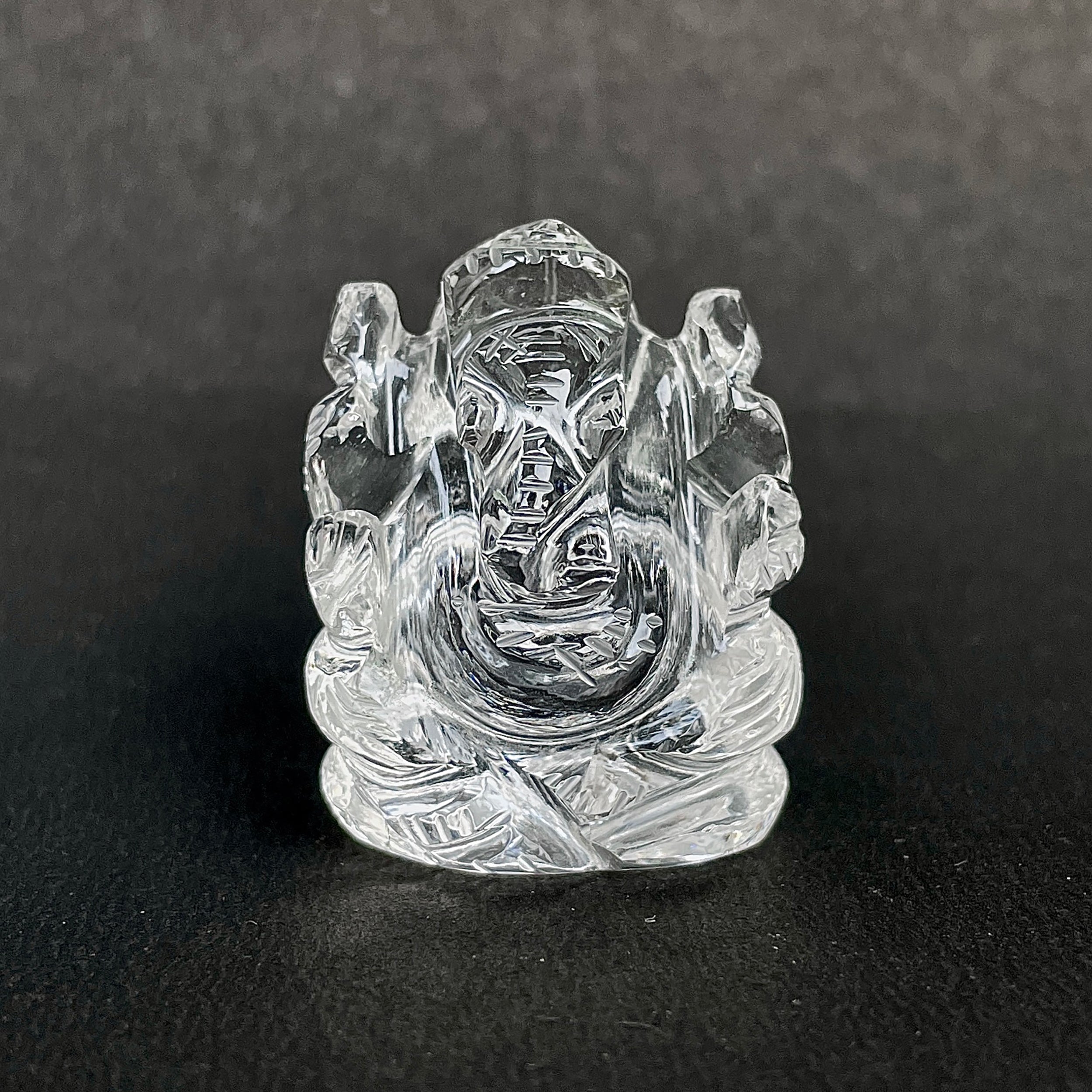 รูปเคารพพระพิฆเนศคริสตัลควอตซ์ 160.5 กะรัต สูง 3.5 ซม.(CST-MRT-54.)