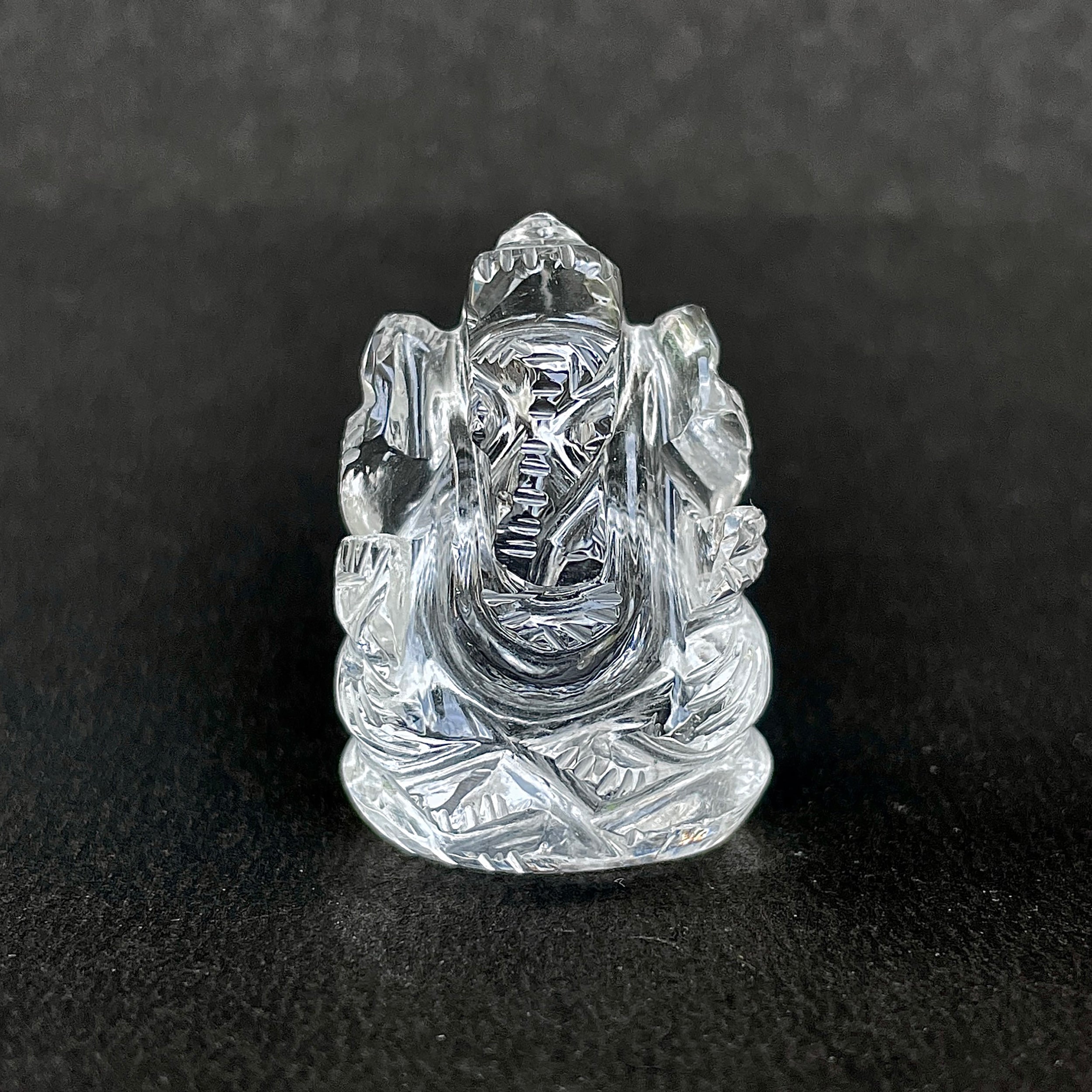 รูปเคารพพระพิฆเนศคริสตัลควอตซ์ 99 กะรัต สูง 3.3 ซม.(CST-MRT-57.)