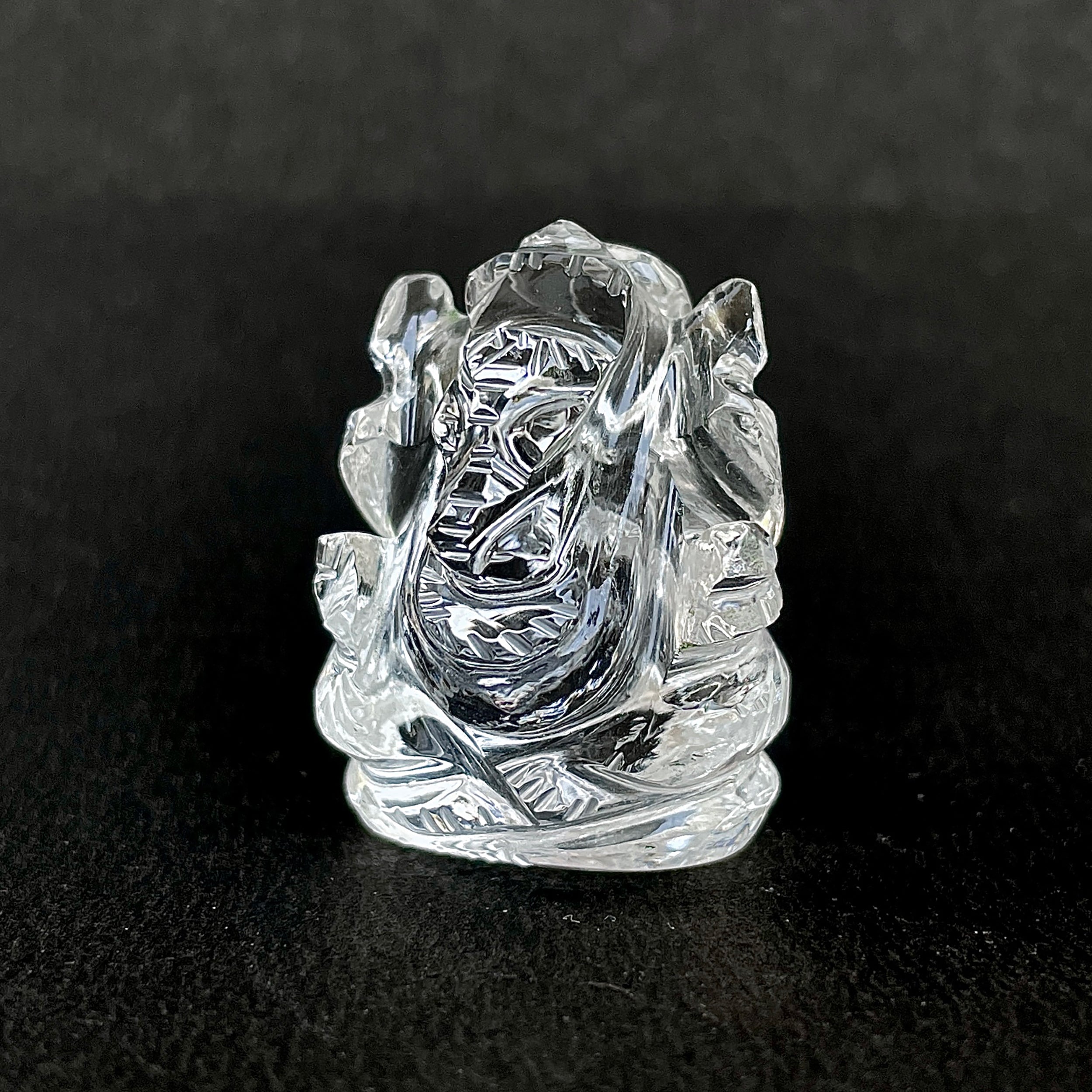 รูปเคารพพระพิฆเนศคริสตัลควอตซ์ 83 กะรัต สูง 3 ซม.(CST-MRT-58.)