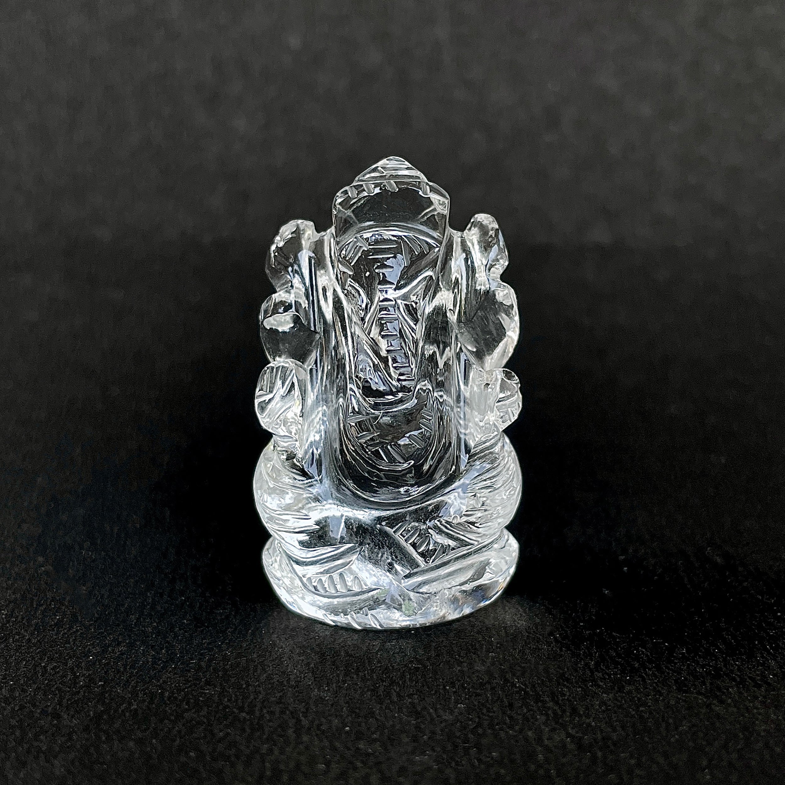 Crystal Quartz Ganesha Idol 127.5 Carat Idol Height-4 CM-(CST-MRT-59.)
