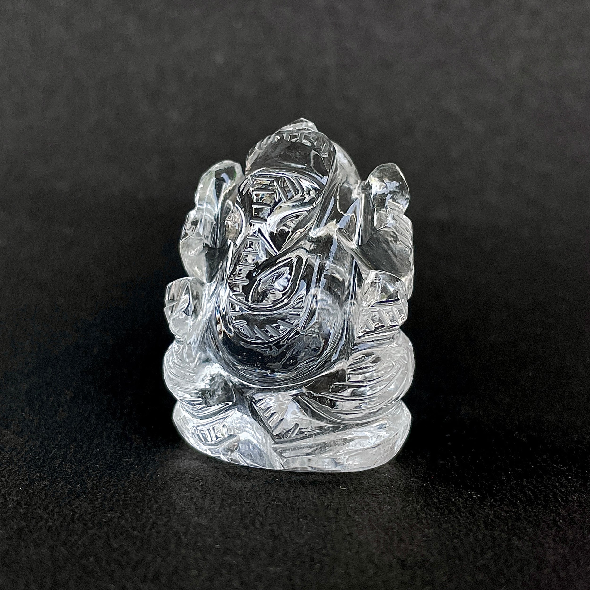 รูปเคารพพระพิฆเนศคริสตัลควอตซ์ 184 กะรัต สูง 4 ซม.(CST-MRT-60.)