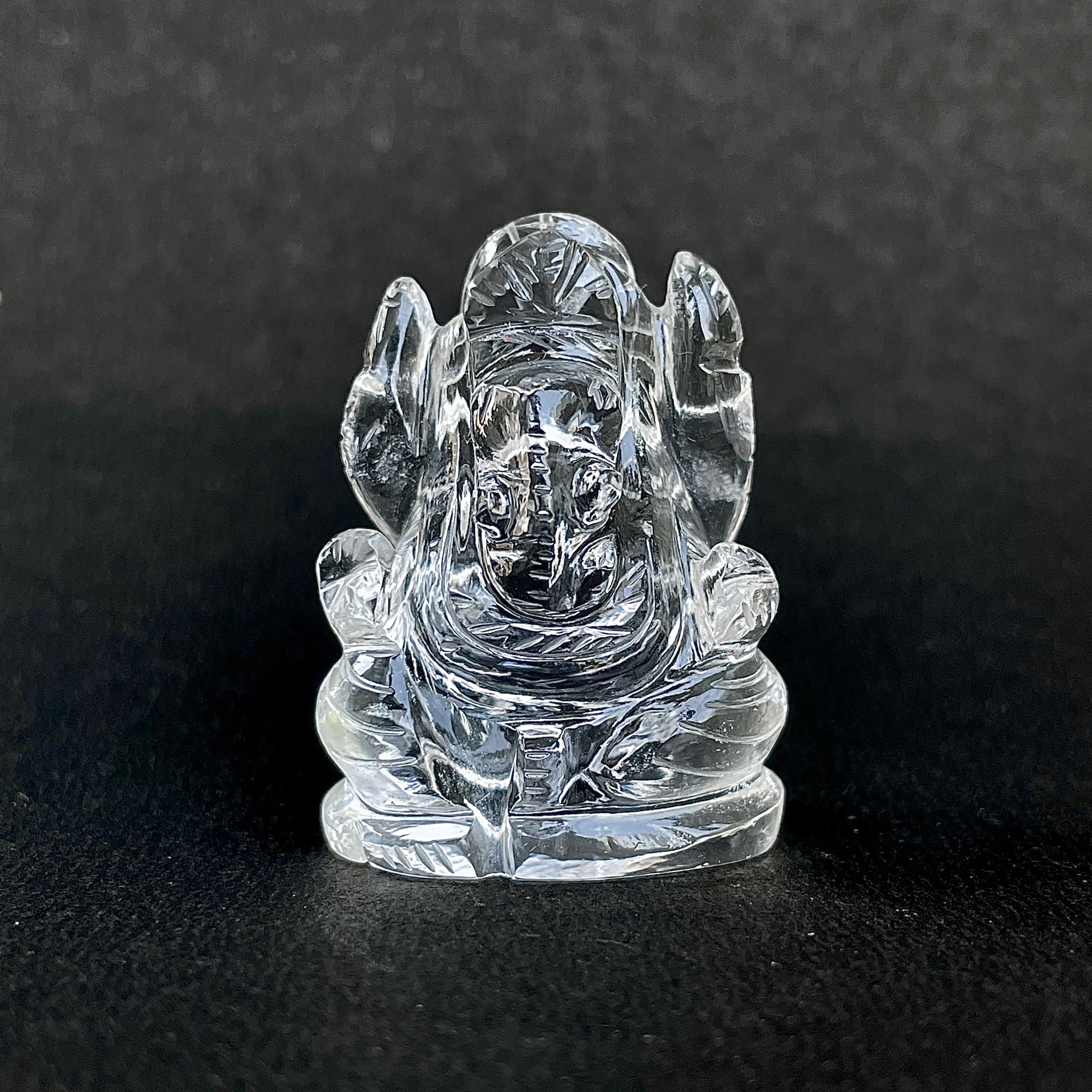 รูปเคารพพระพิฆเนศคริสตัลควอตซ์ 140 กะรัต สูง 3.8 ซม.(CST-MRT-61.)