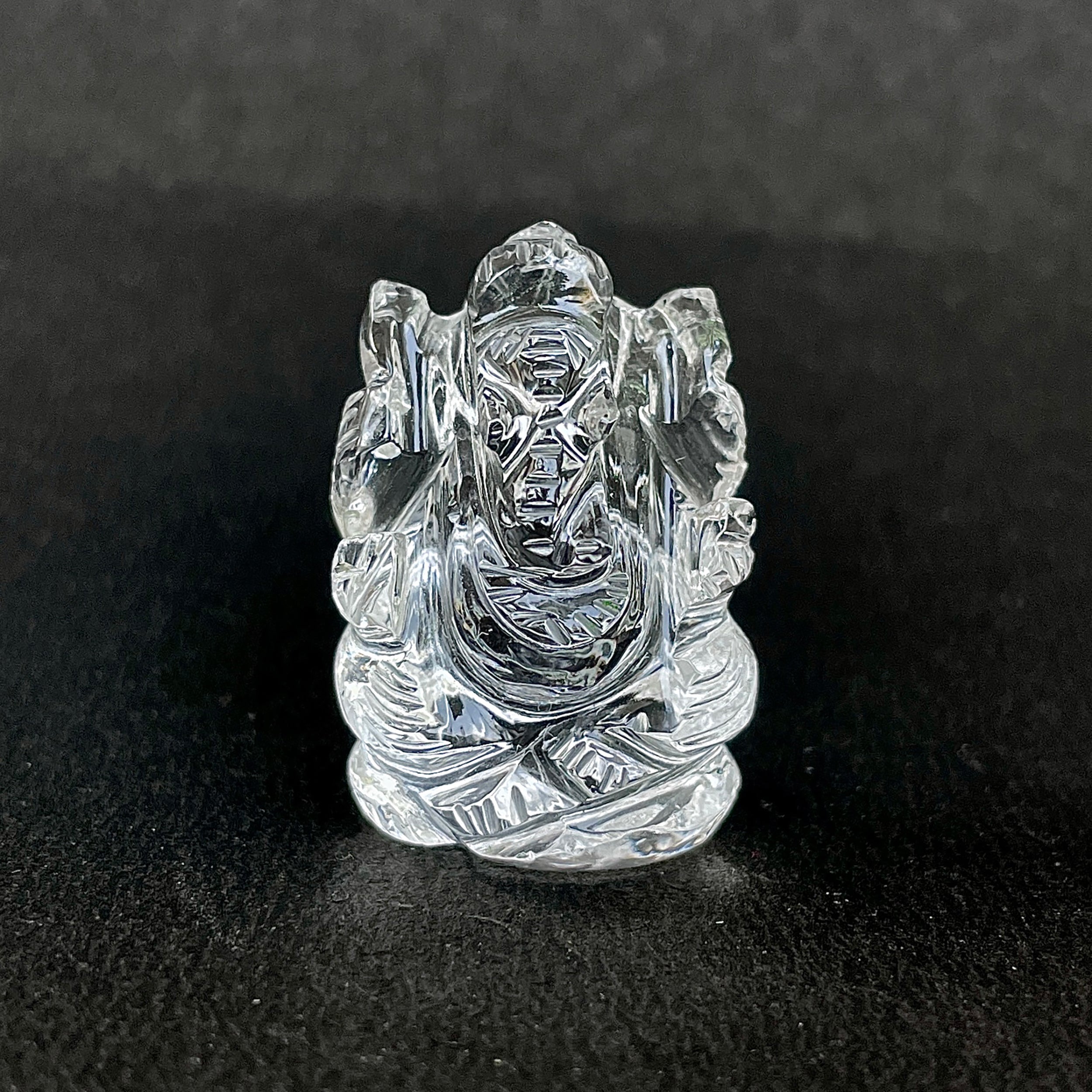 รูปเคารพพระพิฆเนศคริสตัลควอตซ์ 82 กะรัต สูง 3 ซม.(CST-MRT-62.)