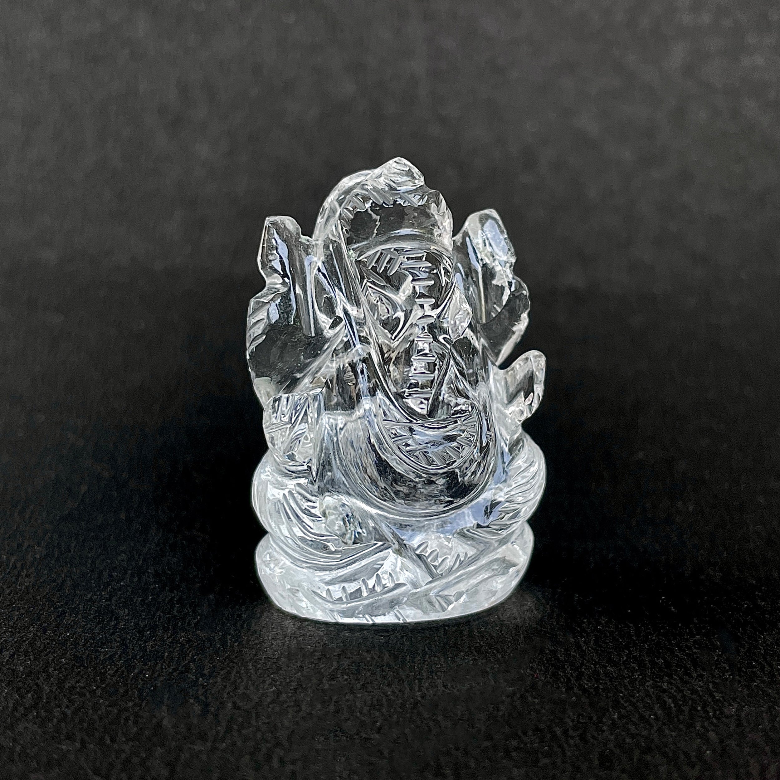 Crystal Quartz Ganesha Idol 137 Carat Idol Height-3.8 CM-(CST-MRT-63.)
