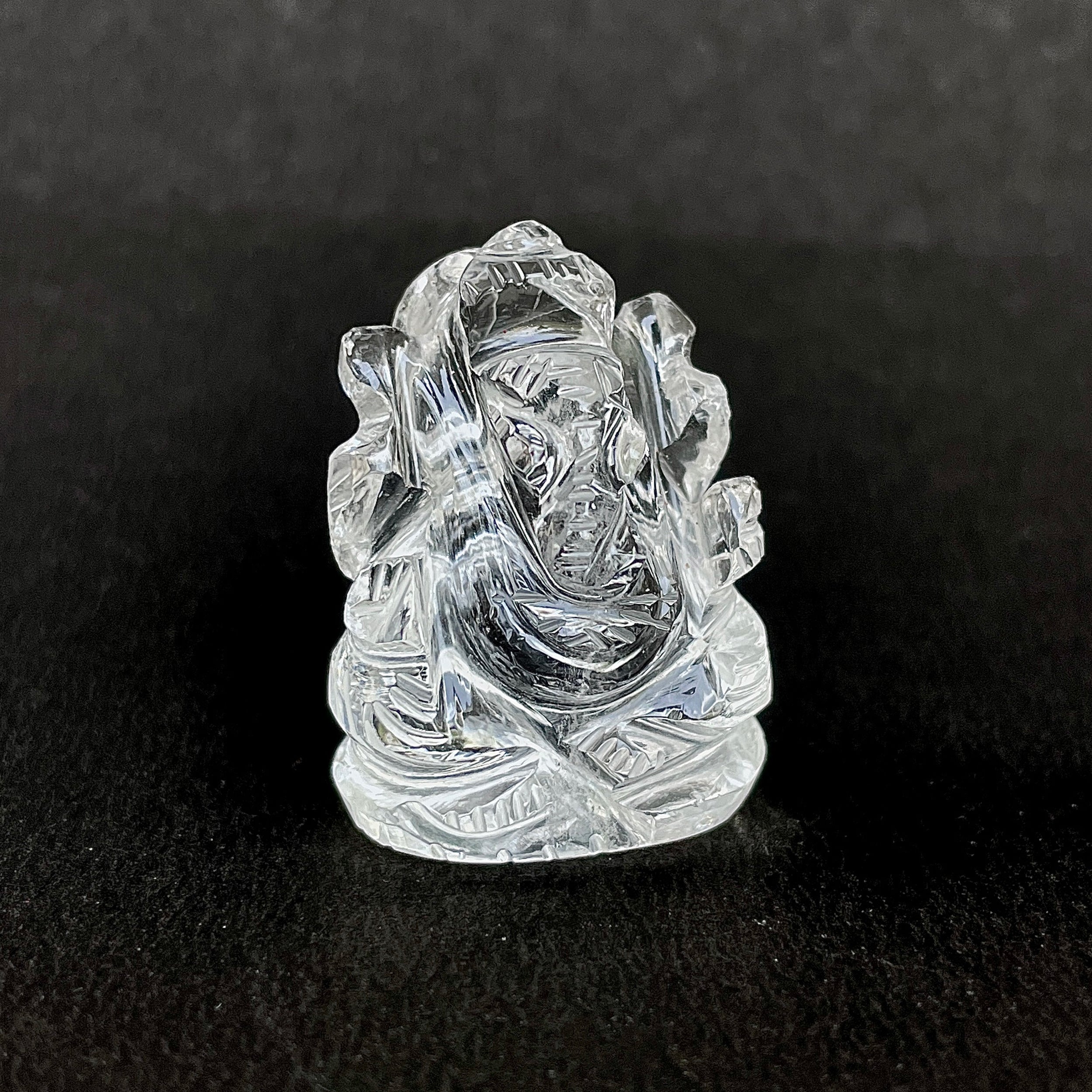 รูปเคารพพระพิฆเนศคริสตัลควอตซ์ 89 กะรัต สูง 3 ซม.(CST-MRT-67.)