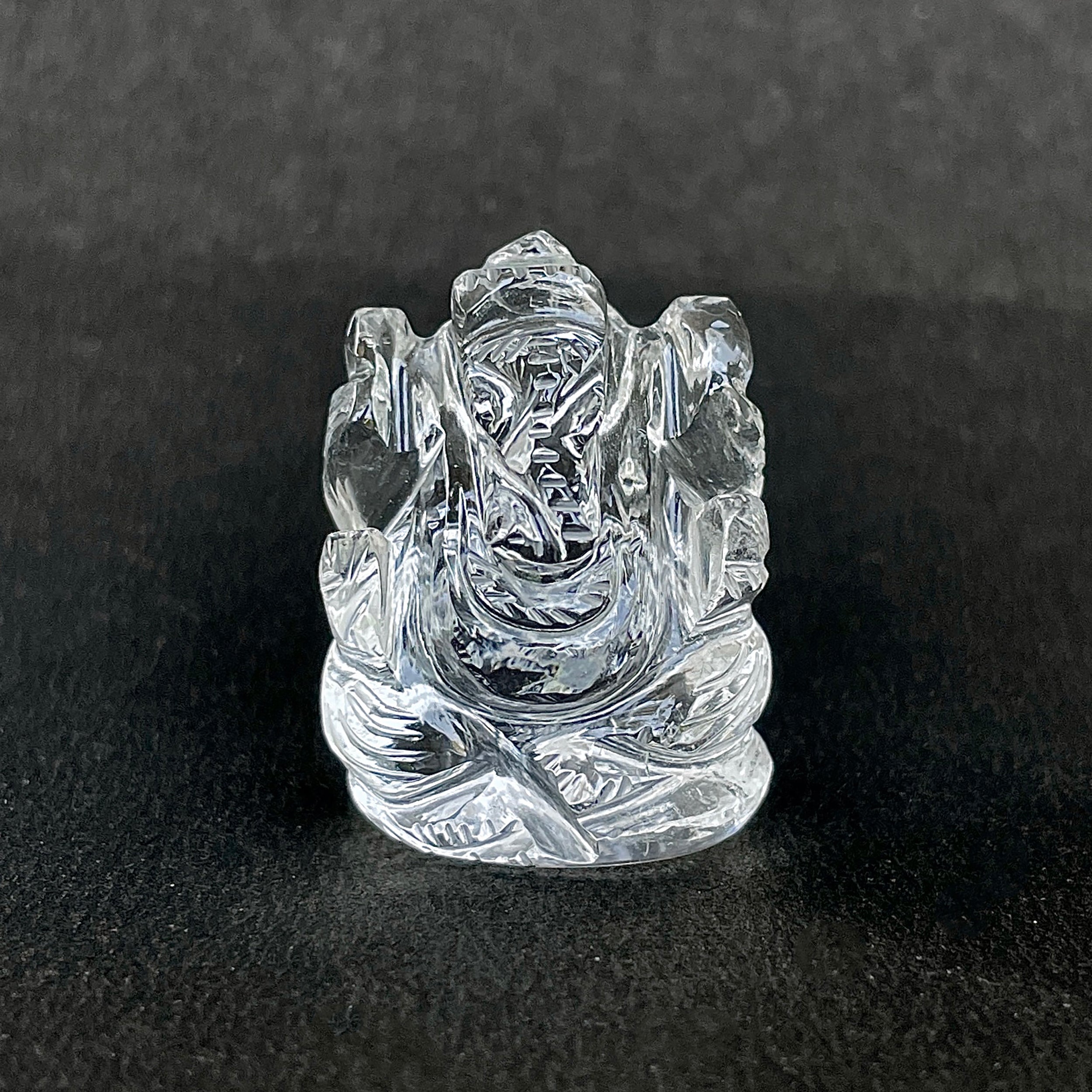 รูปเคารพพระพิฆเนศคริสตัลควอตซ์ 99.5 กะรัต สูง 3 ซม.(CST-MRT-69.)