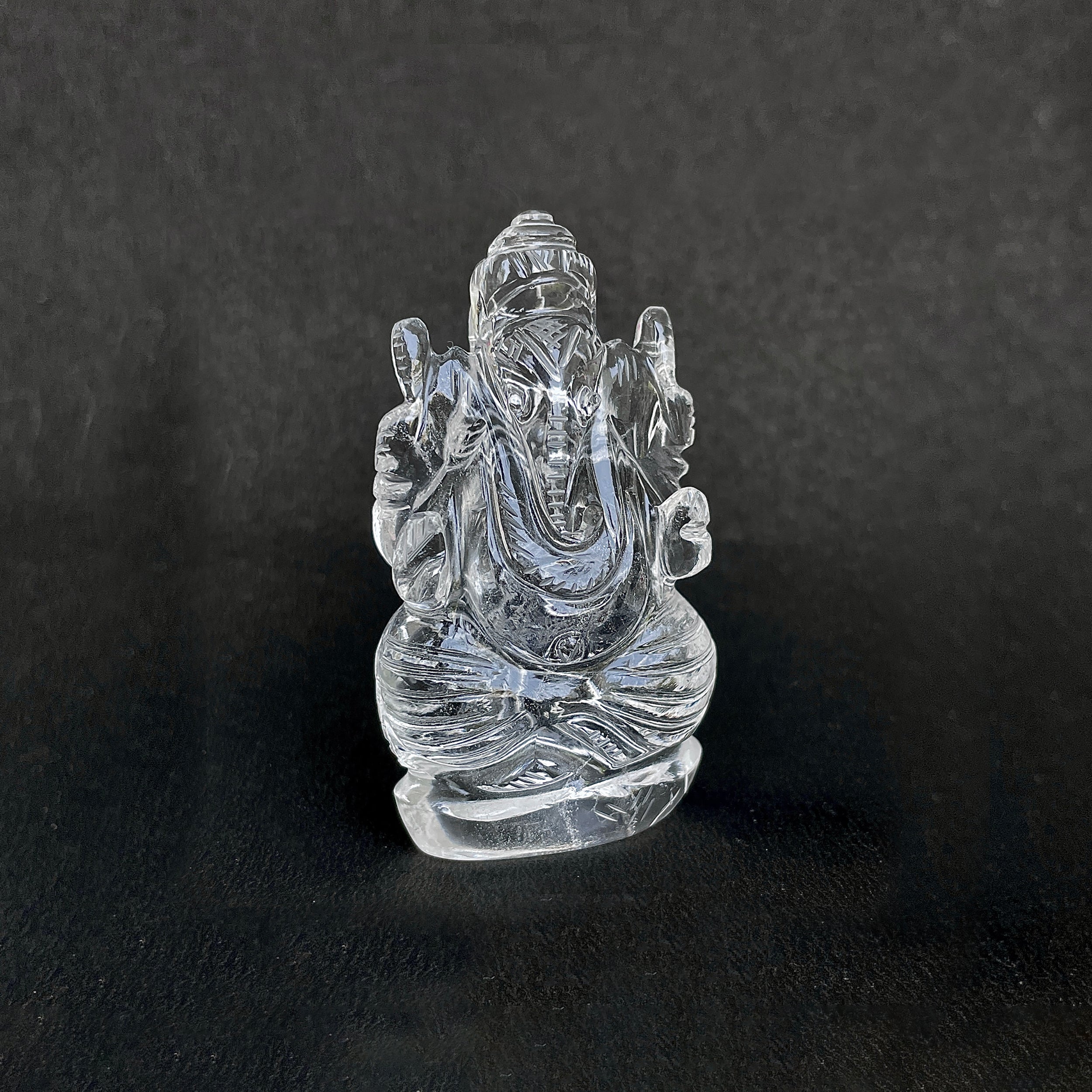 รูปเคารพพระพิฆเนศคริสตัลควอตซ์ 388 กะรัต สูง 6.8 ซม.(CST-MRT-71.)