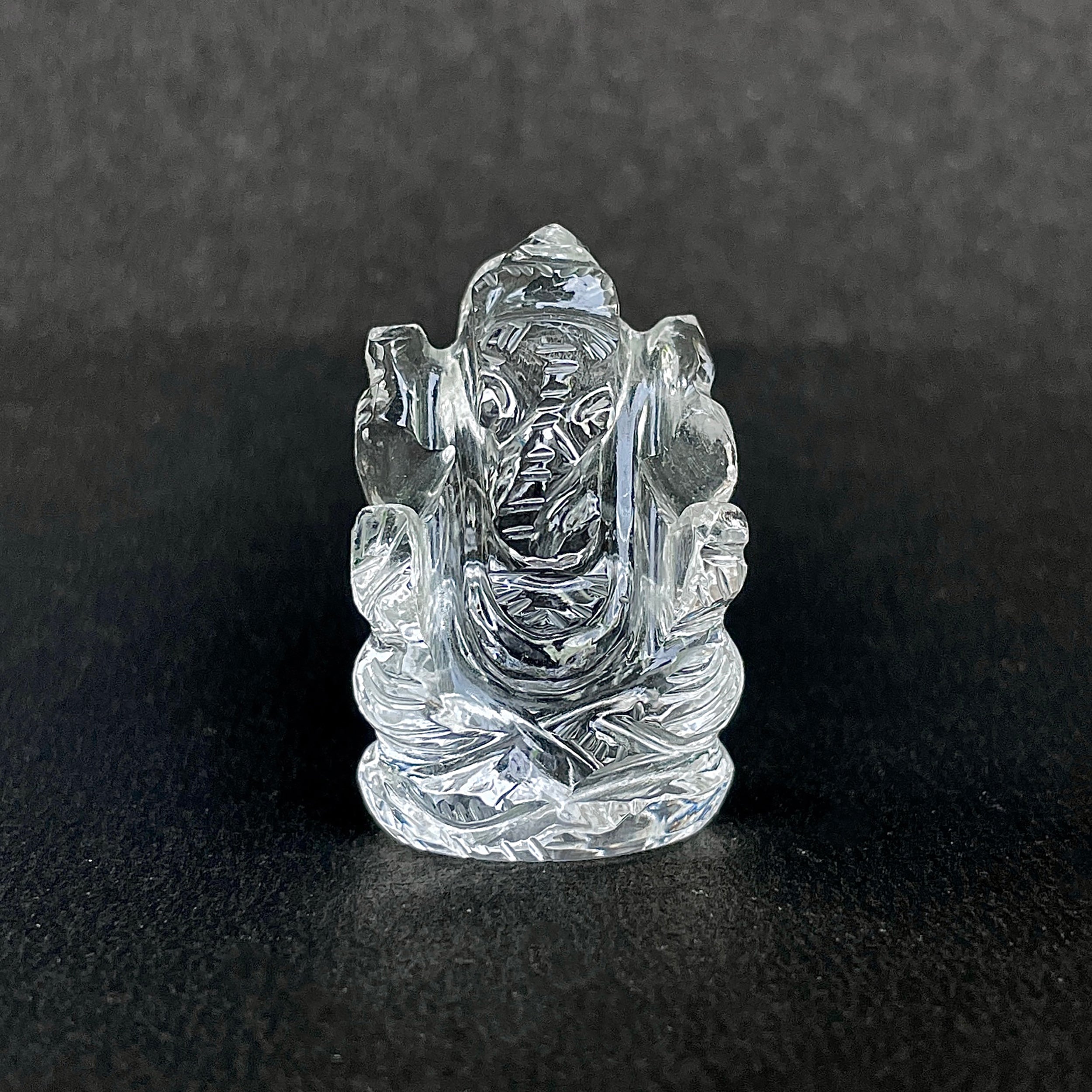 รูปเคารพพระพิฆเนศคริสตัลควอตซ์ 94 กะรัต สูง 3.3 ซม.(CST-MRT-80.)