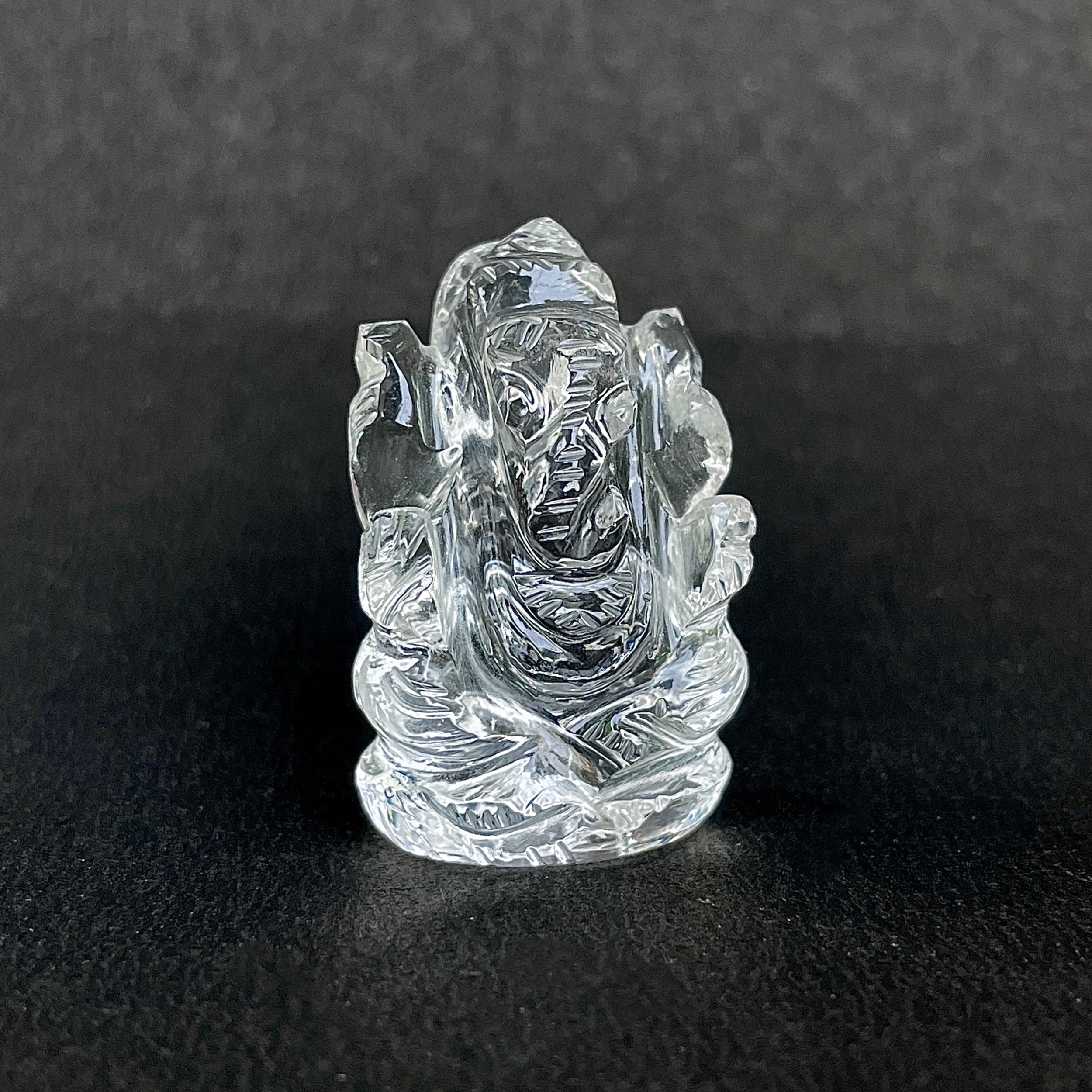 รูปเคารพพระพิฆเนศคริสตัลควอตซ์ 94 กะรัต สูง 3.3 ซม.(CST-MRT-80.)